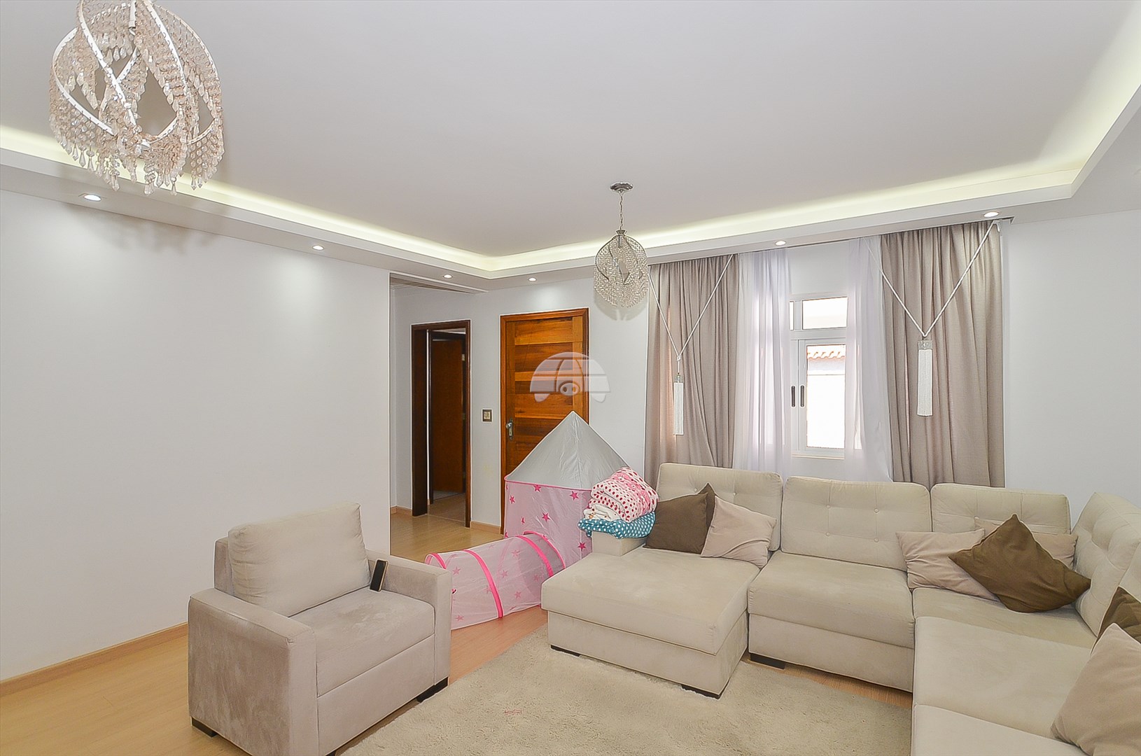 Casa Residencial para Venda no Bairro Hauer ref. 212821 (9 / 10)