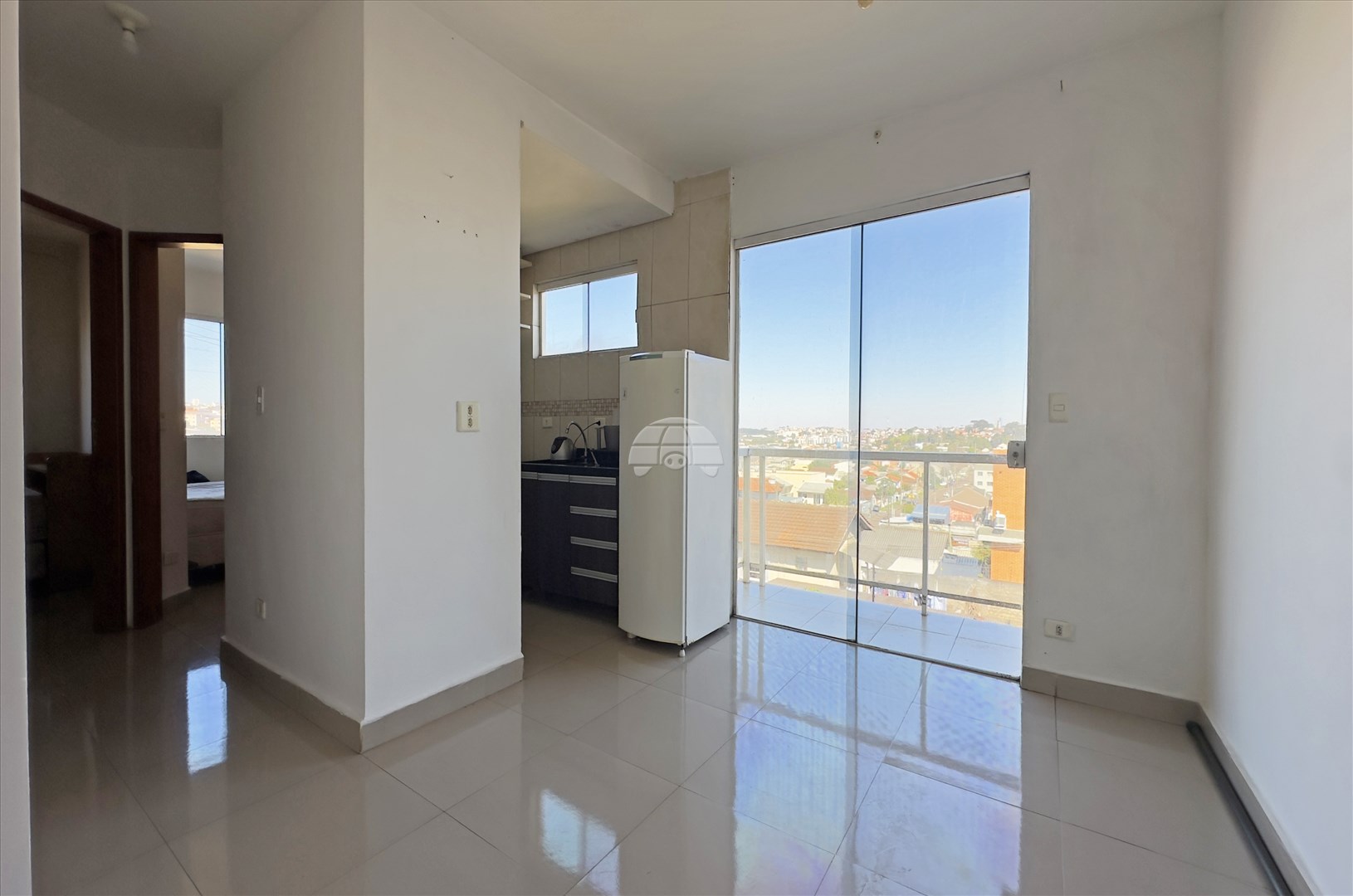 Apartamento para alugar em Vila Guarani, Colombo — Portal Chave Fácil