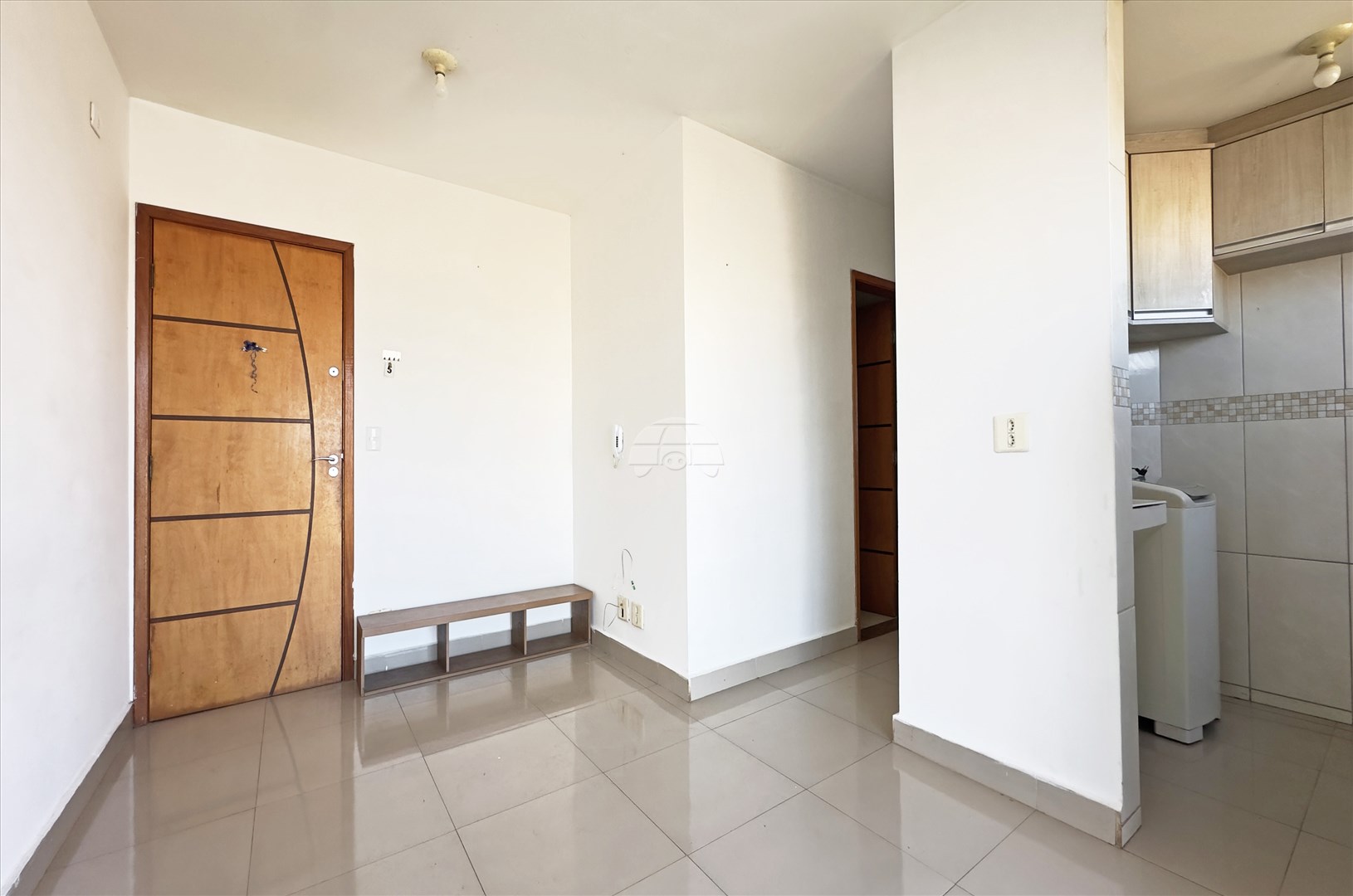 Apartamento para alugar em Vila Guarani, Colombo — Portal Chave Fácil