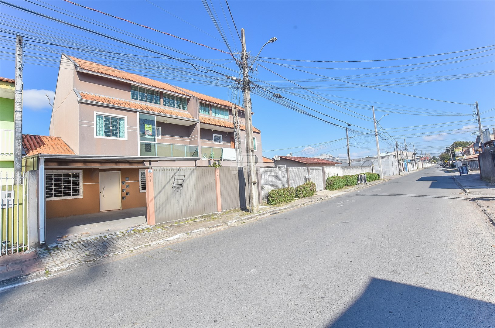 Casa à venda em Afonso Pena, São José dos Pinhais — MAFI ADMINISTRADORA DE IMOVEIS LTDA