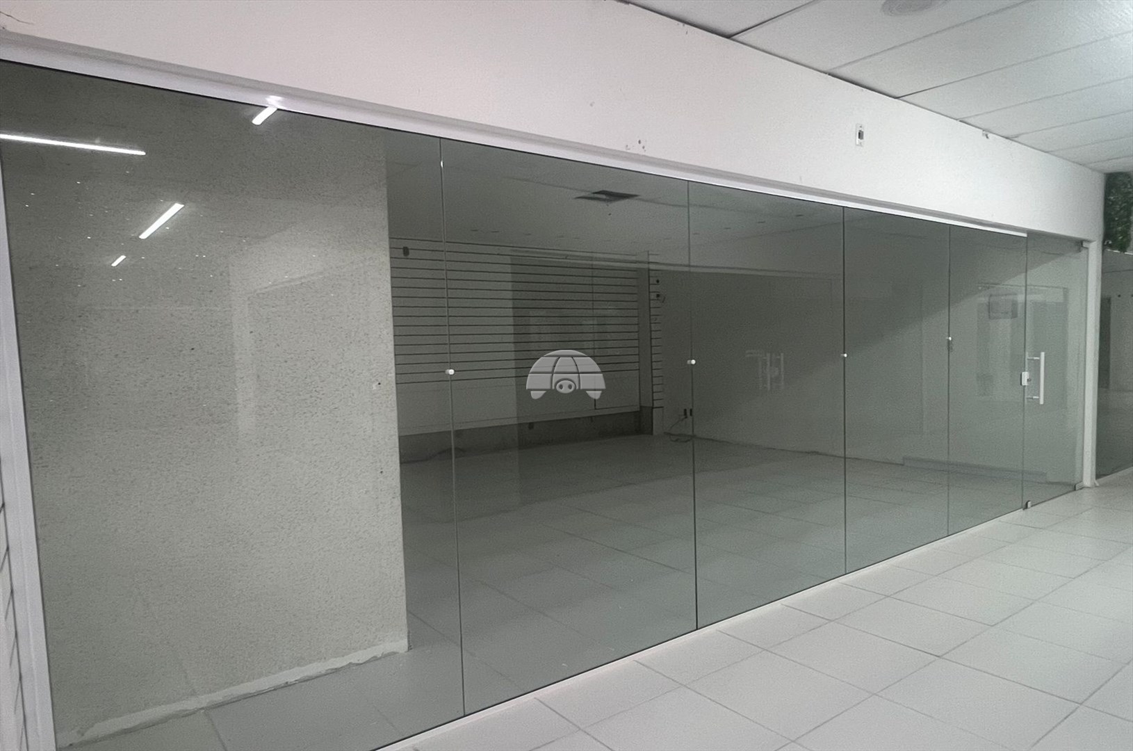 Sala/Conjunto Comercial para alugar em Itapema Do Norte, Itapoá — Portal Chave Fácil