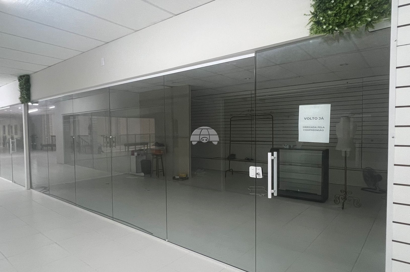 Sala/Conjunto Comercial para alugar em Itapema Do Norte, Itapoá — Portal Chave Fácil