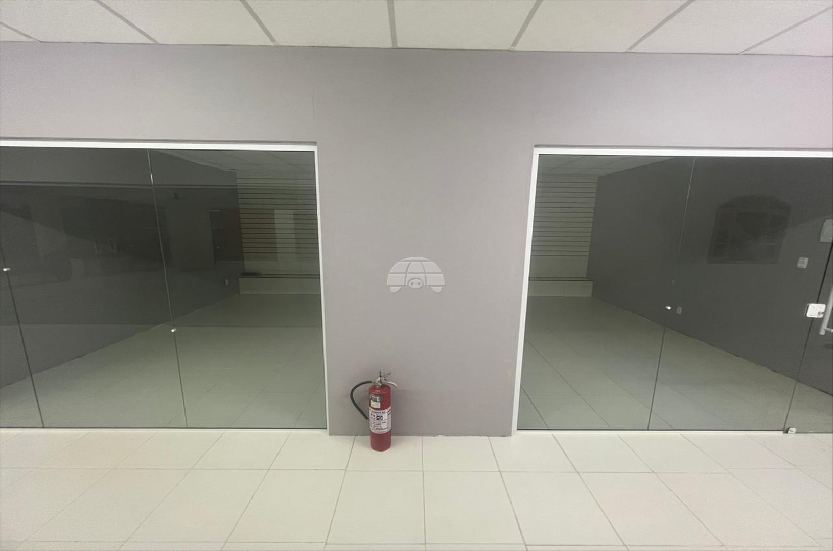 Sala/Conjunto Comercial para alugar em Itapema Do Norte, Itapoá — Portal Chave Fácil