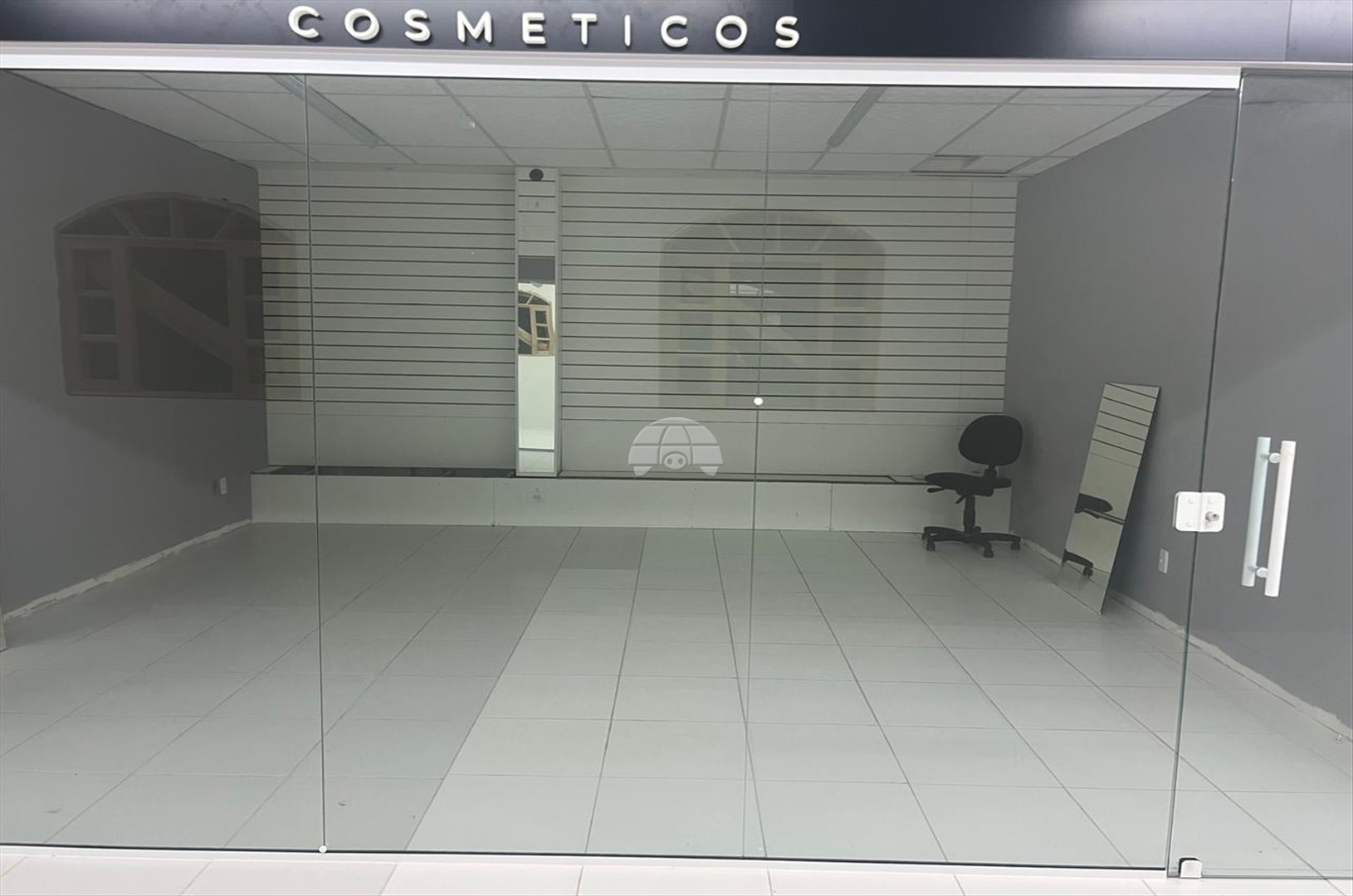 Sala/Conjunto Comercial para alugar em Itapema Do Norte, Itapoá — Portal Chave Fácil