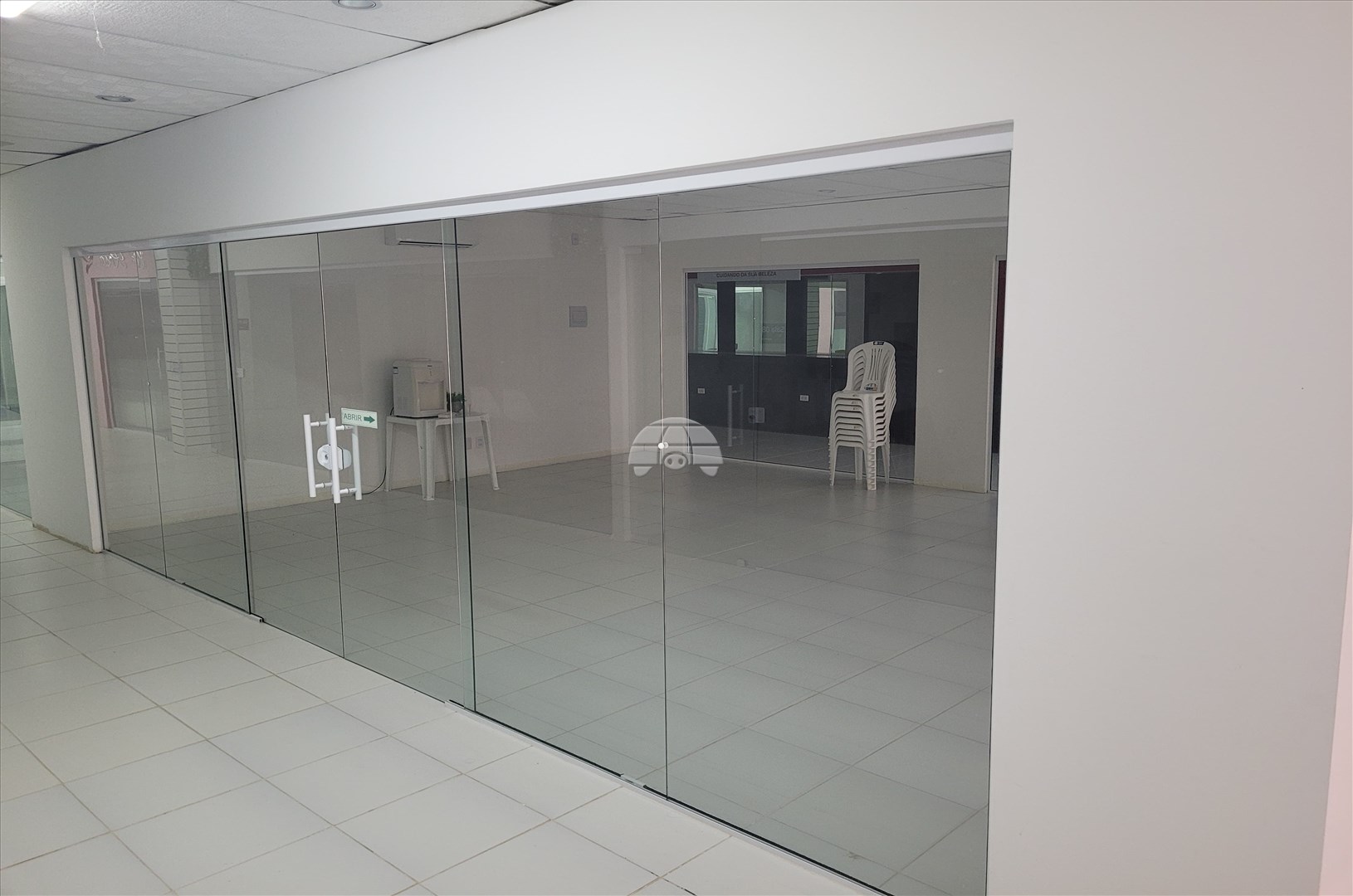 Sala/Conjunto Comercial para alugar em Itapema Do Norte, Itapoá — Portal Chave Fácil