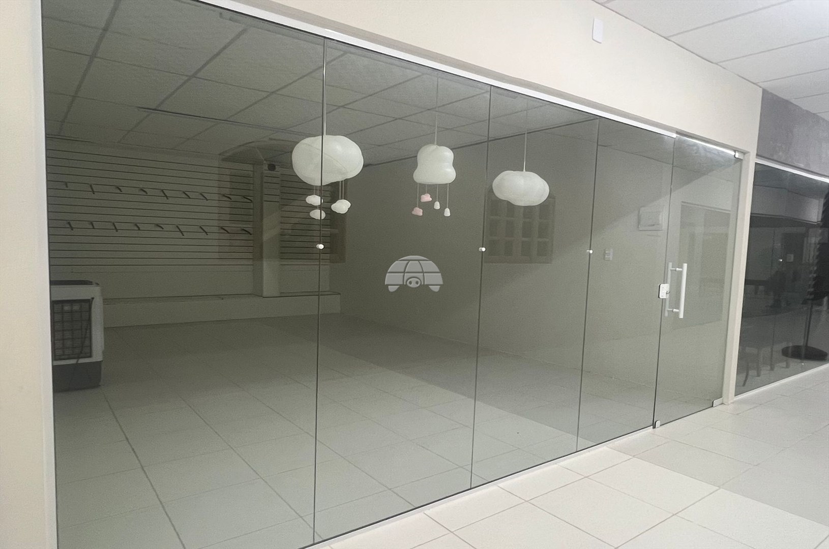 Sala/Conjunto Comercial para alugar em Itapema Do Norte, Itapoá — Portal Chave Fácil