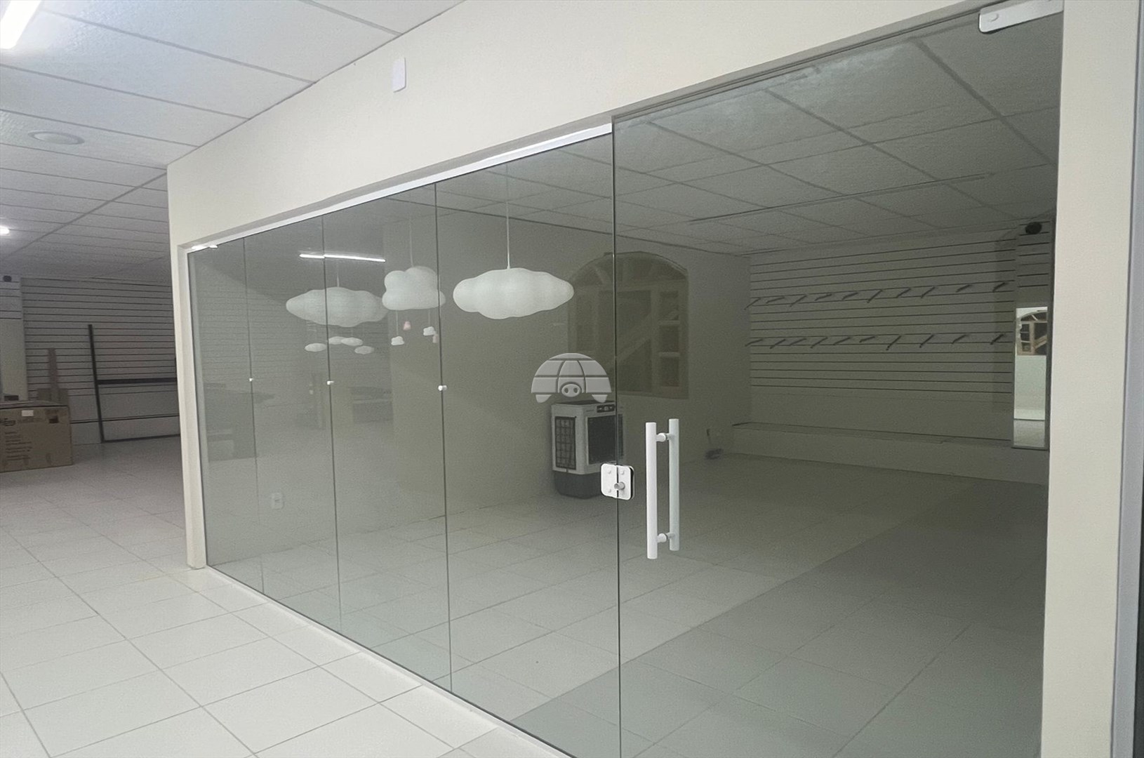 Sala/Conjunto Comercial para alugar em Itapema Do Norte, Itapoá — Portal Chave Fácil