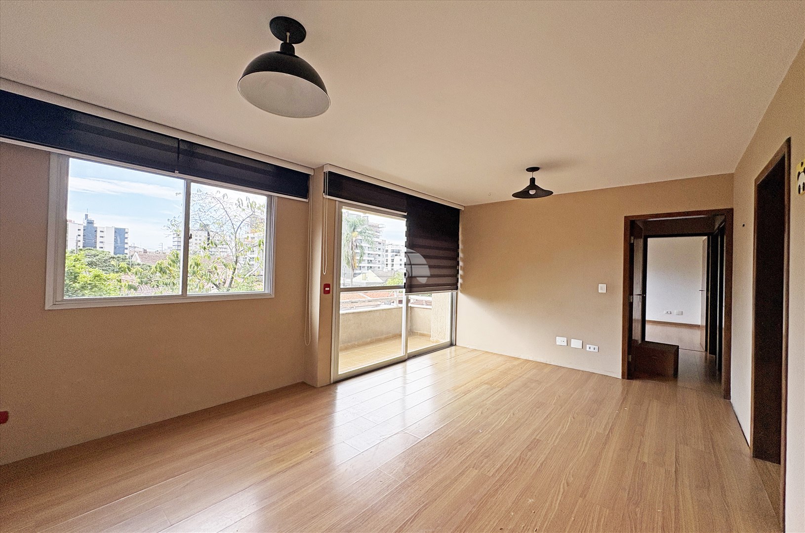 Apartamento para alugar em Água Verde, Curitiba — Portal Chave Fácil