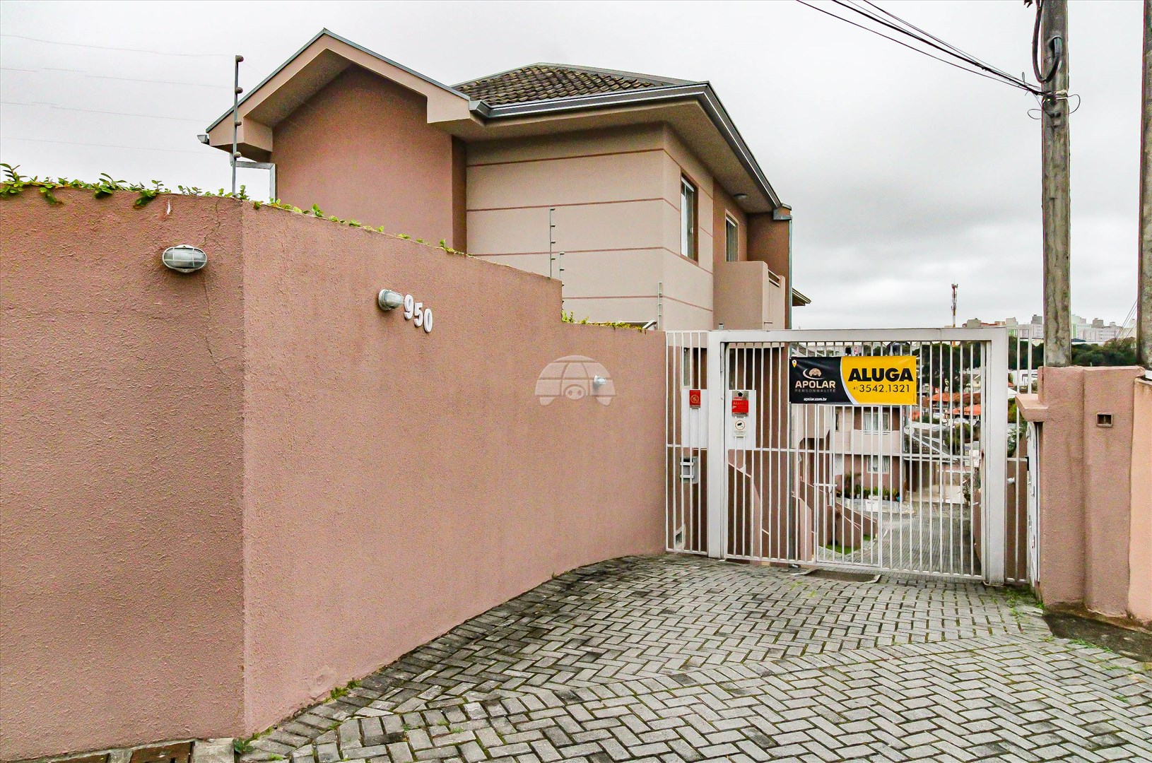 Sobrado Residencial para Locação no Bairro Capão Raso ref. 88128 (2 / 10)