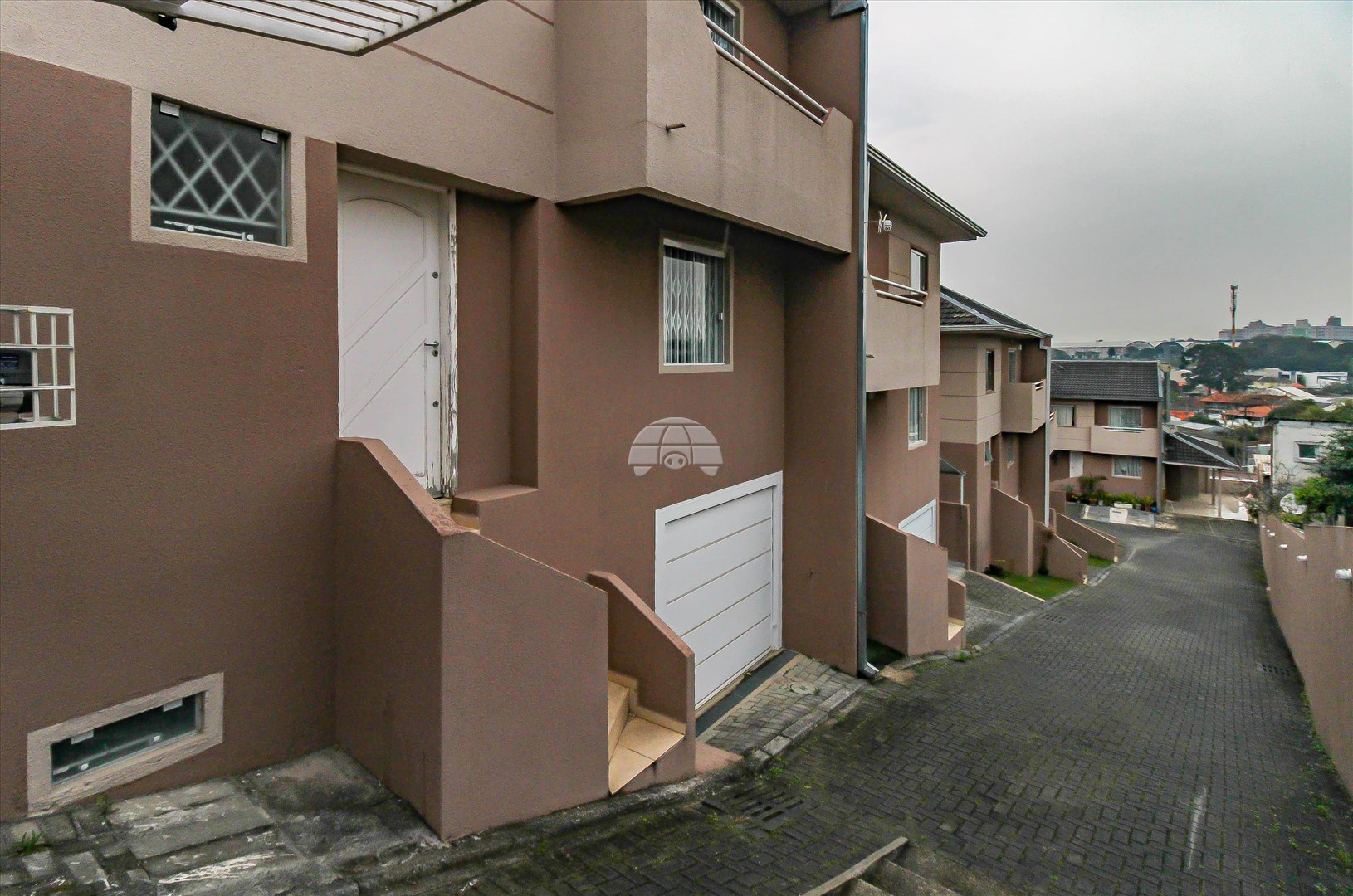 Sobrado Residencial para Locação no Bairro Capão Raso ref. 88128 (4 / 10)