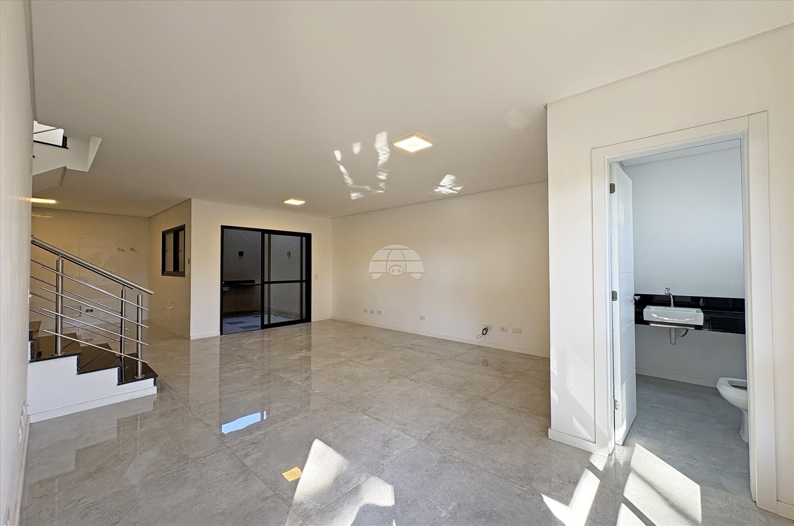 Sobrado Residencial para Locação no Bairro Boqueirão ref. 107007 (4 / 10)