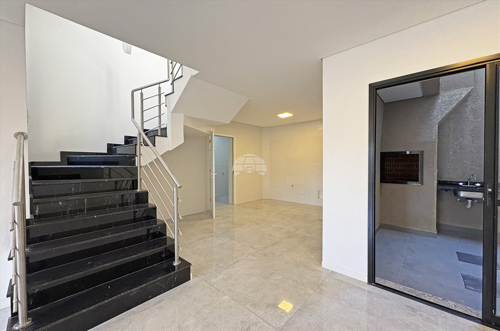 Sobrado Residencial para Locação no Bairro Boqueirão ref. 107007 (10 / 10)