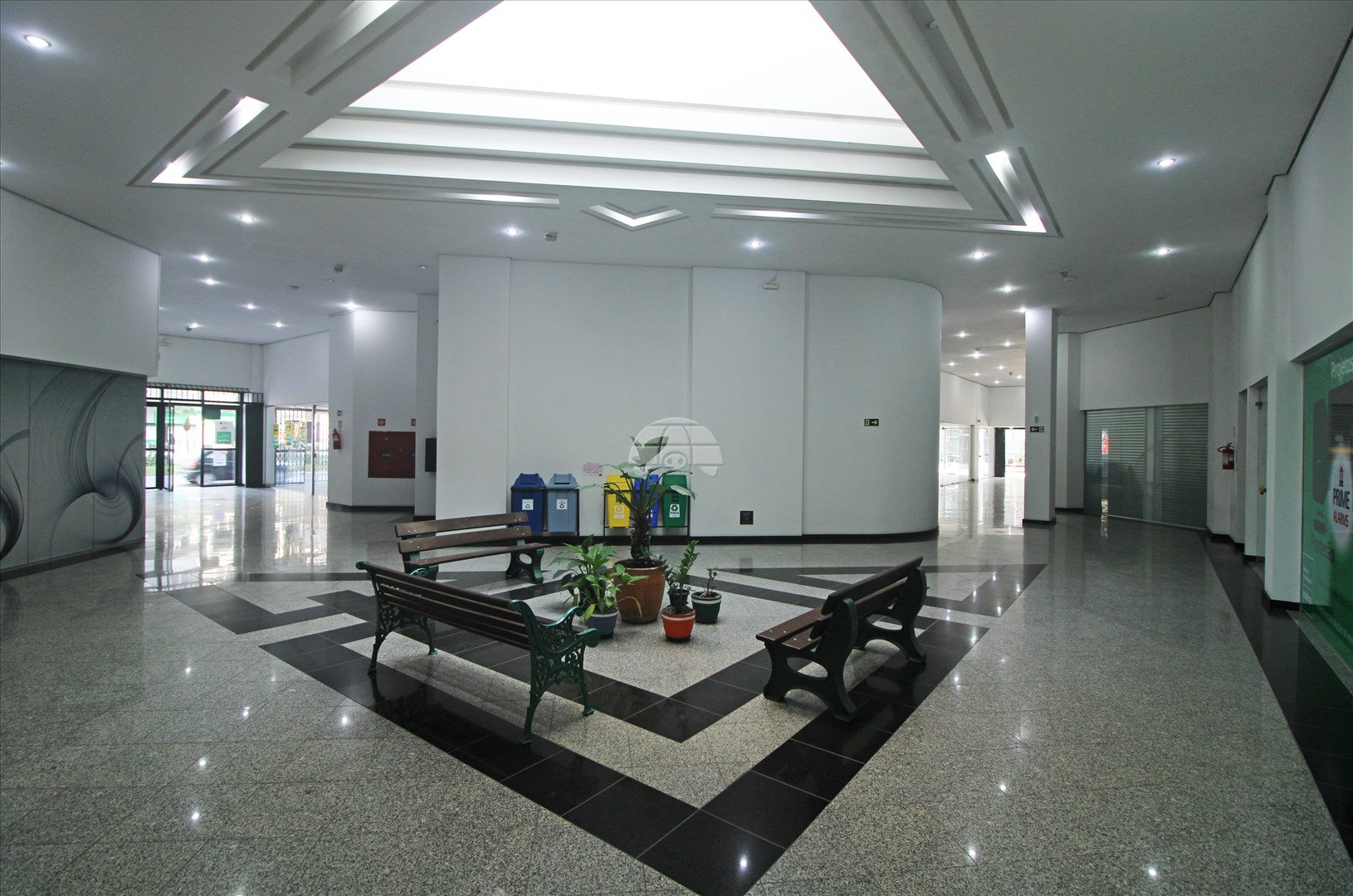 Sala/Conjunto Comercial para alugar em Centro, Curitiba — Portal Chave Fácil