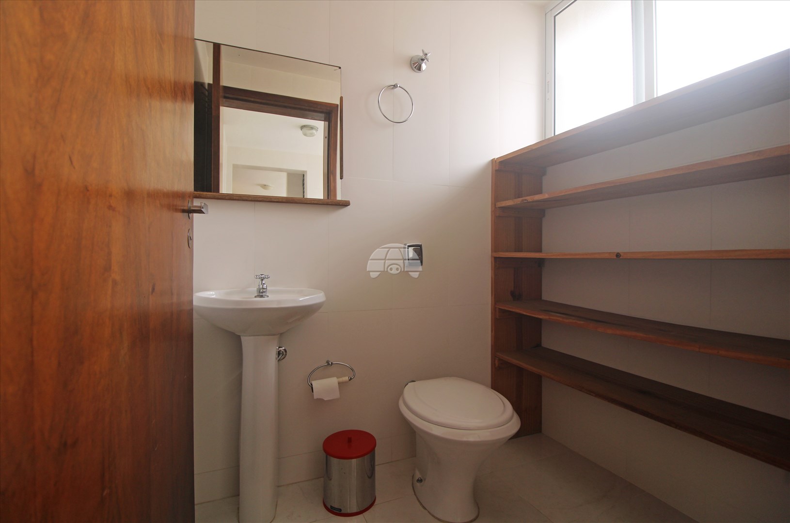 Apartamento para alugar em Bigorrilho, Curitiba — Imobiliária Razão