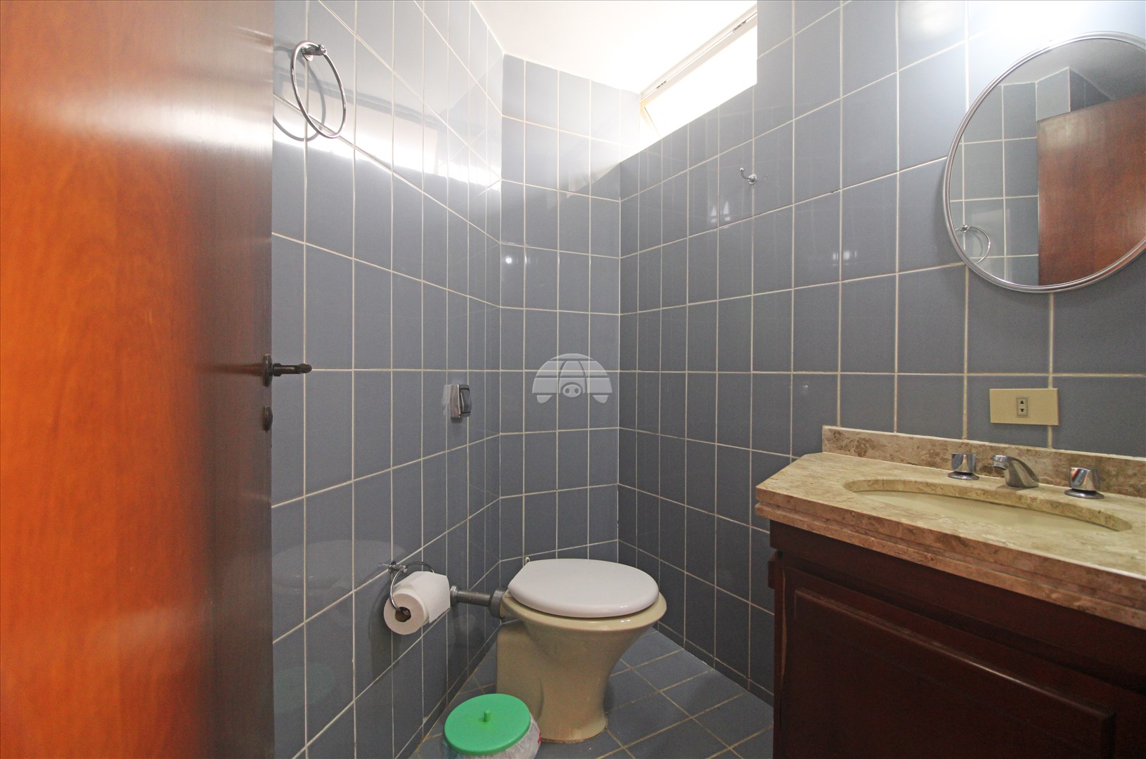 Apartamento para alugar em Bigorrilho, Curitiba — Imobiliária Razão