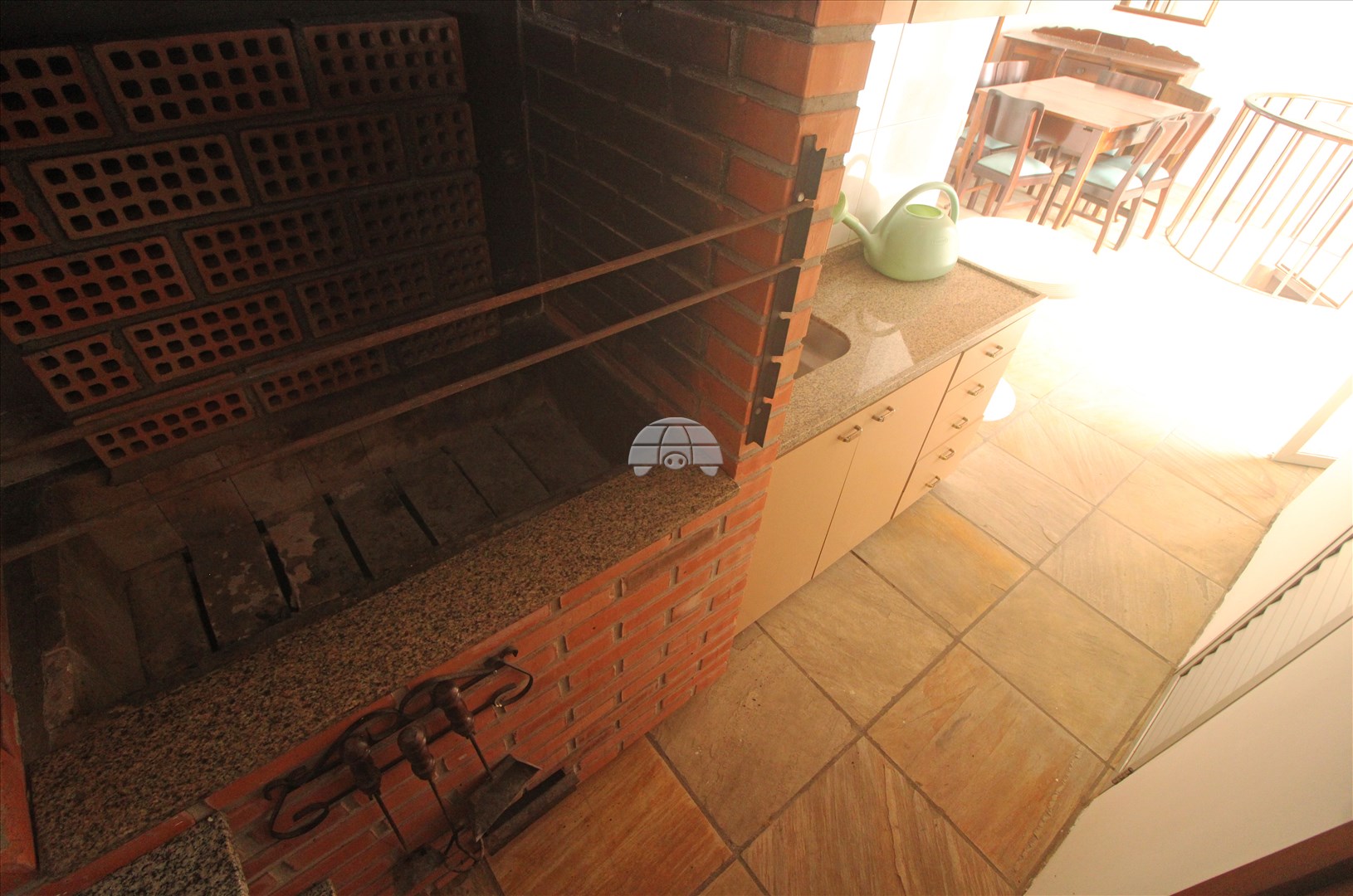Apartamento para alugar em Bigorrilho, Curitiba — Imobiliária Razão