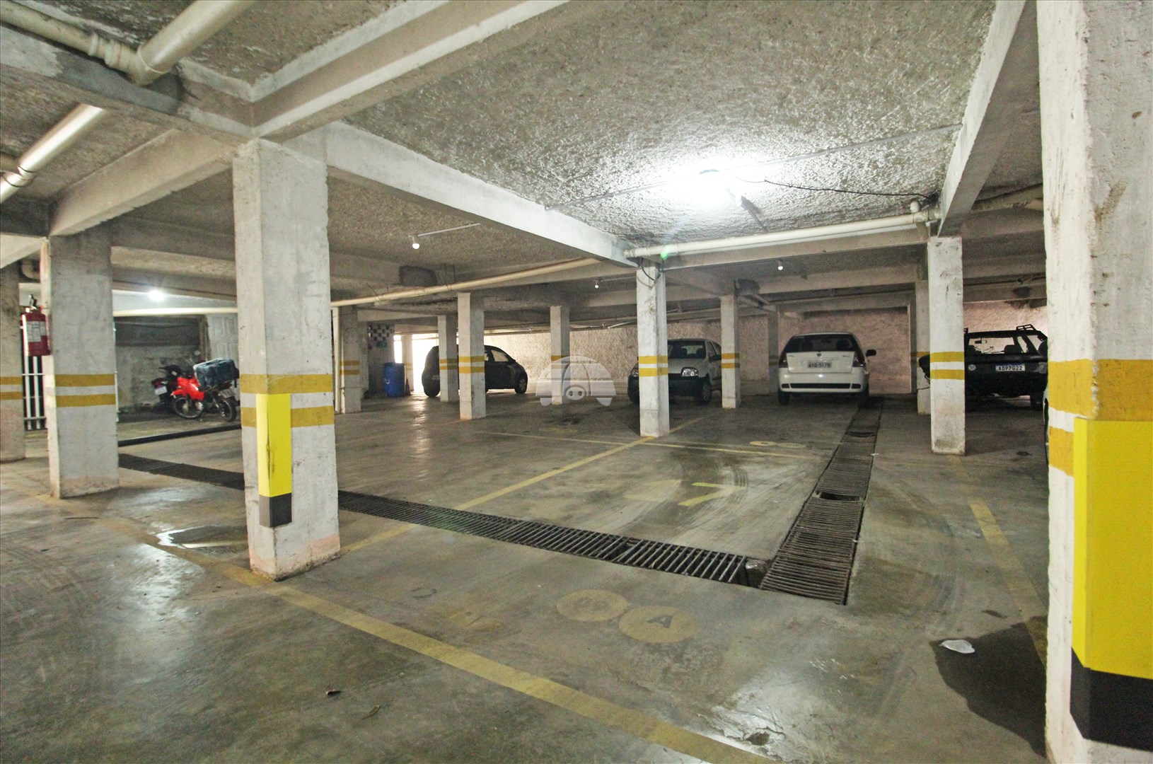 Garagem Residencial para Locação no Bairro São Francisco ref. 107068 (2 / 10)