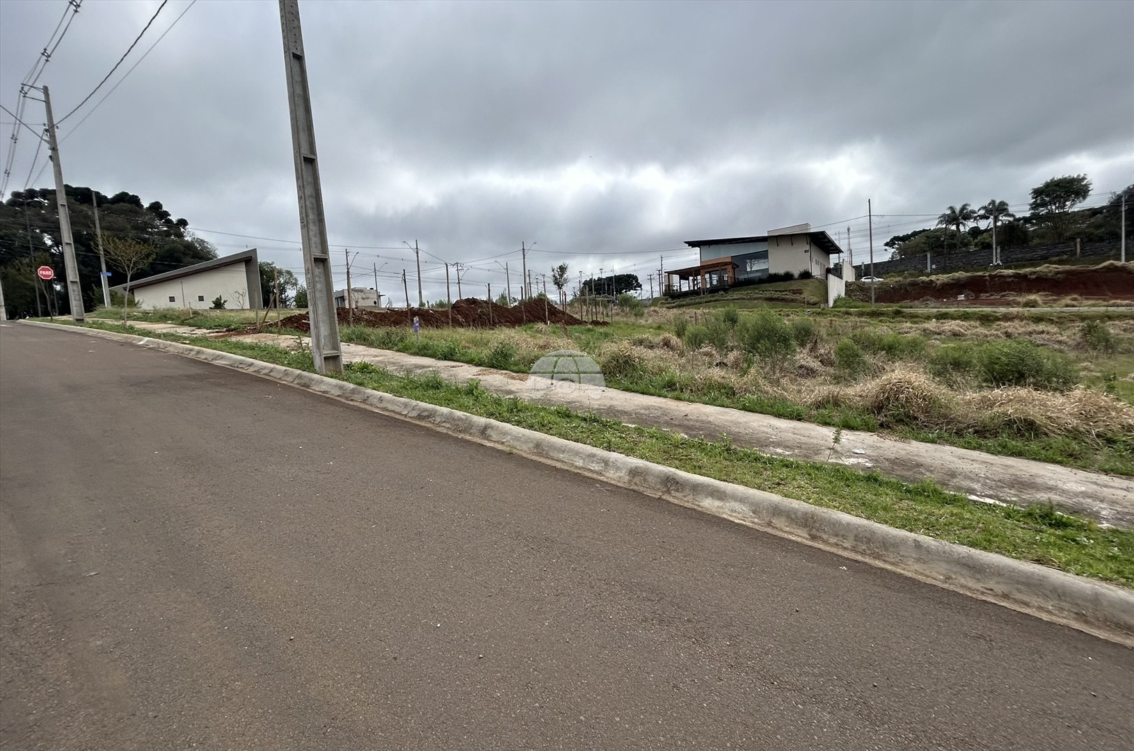 Terreno/Área à venda em Industrial, Guarapuava — Portal Chave Fácil