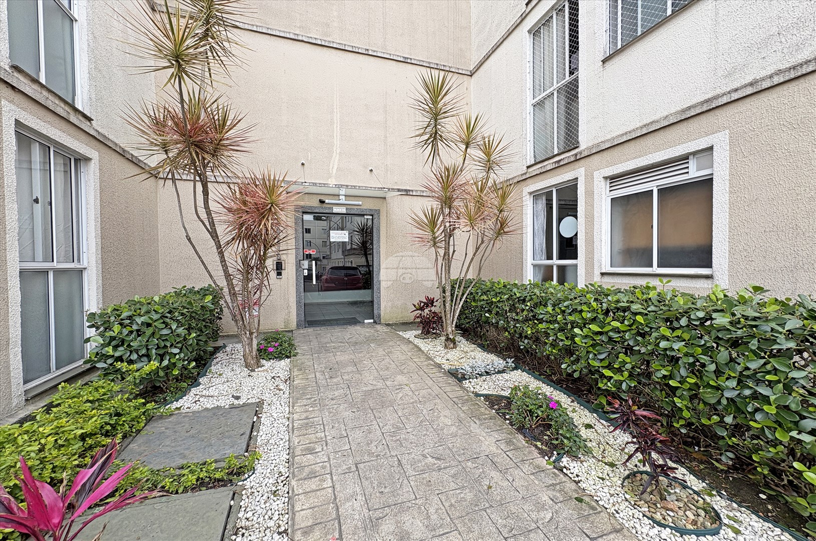 Apartamento para alugar em Santo Antonio, São José dos Pinhais — Portal Chave Fácil