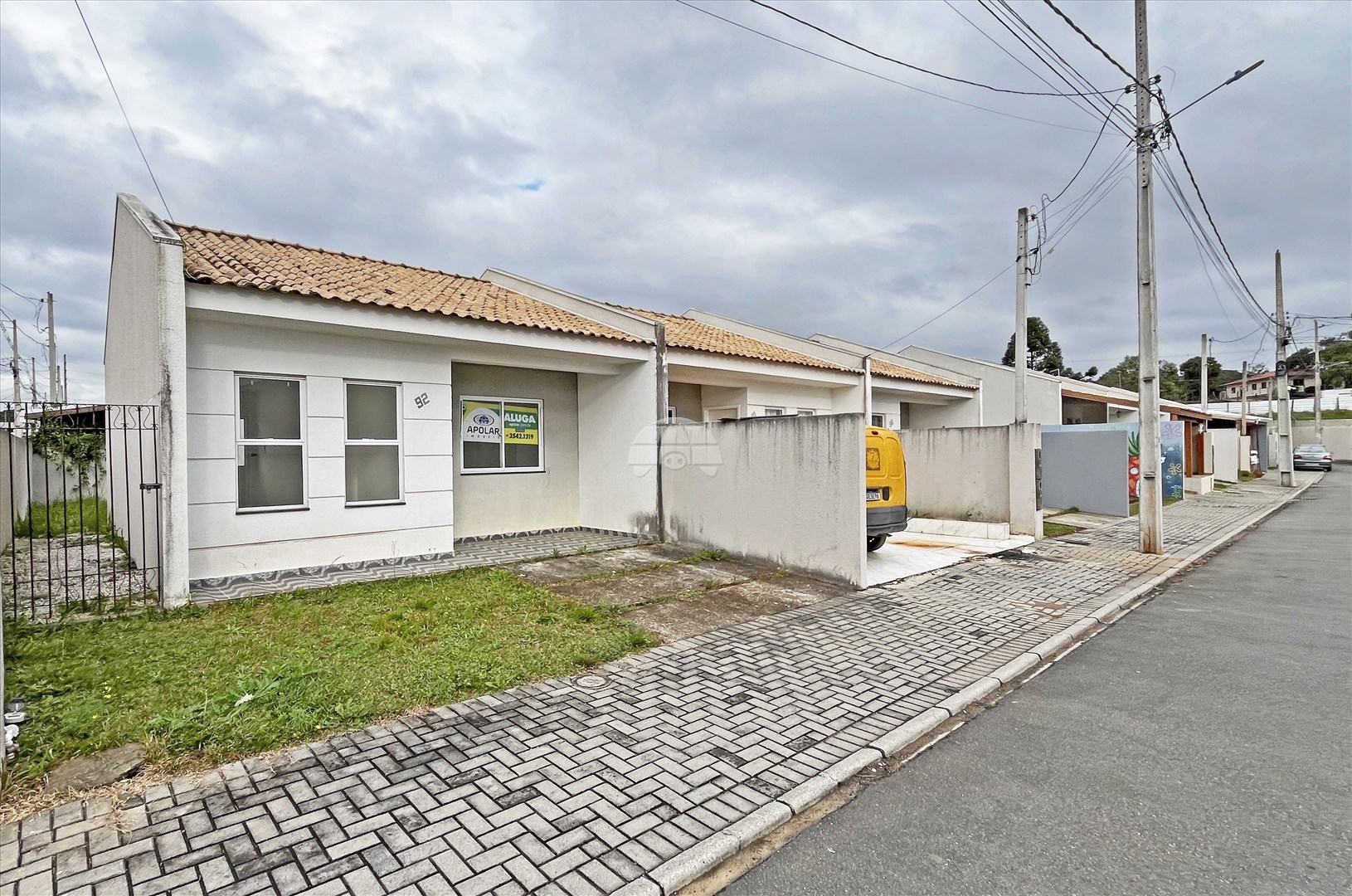 Casa para alugar em Estados, Fazenda Rio Grande — Portal Chave Fácil