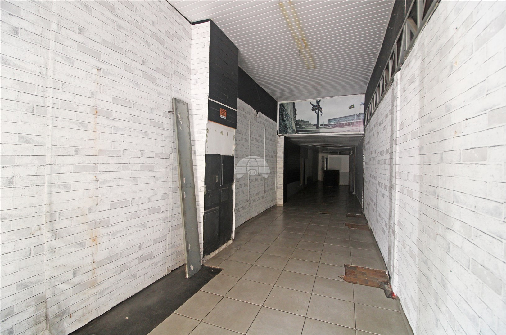 Sala/Conjunto Comercial para alugar em Centro, Curitiba — Portal Chave Fácil