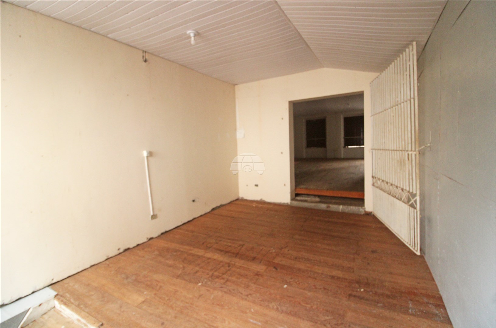 Loja Comercial para Locação no Bairro Centro ref. 107161 (10 / 10)