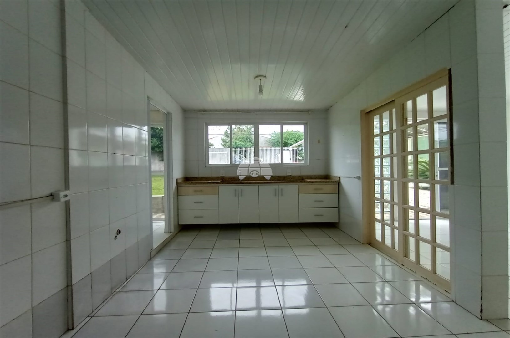 Casa à venda em Ronda, Ponta Grossa — Portal Chave Fácil