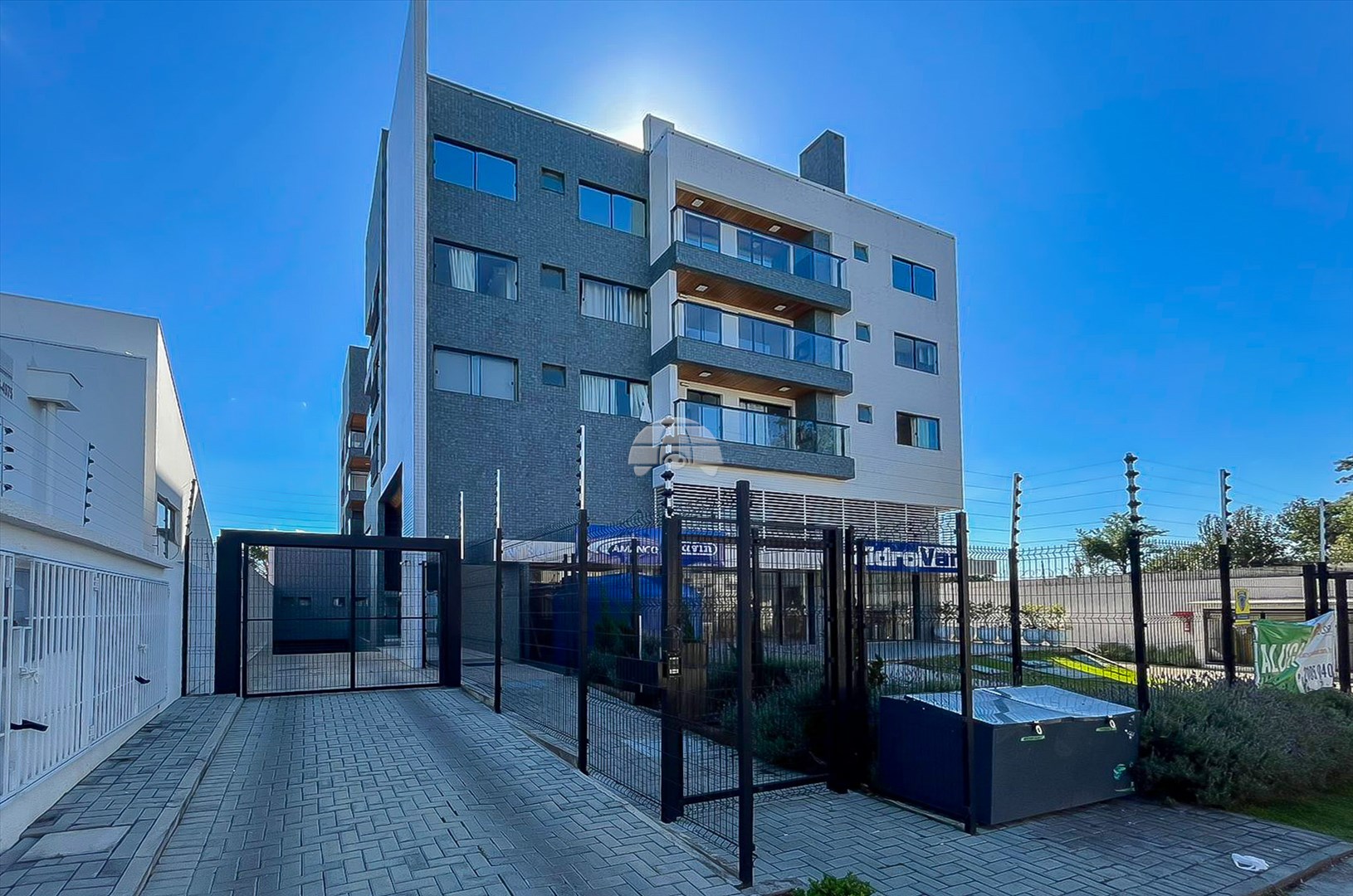 Apartamento para alugar em Parolin, Curitiba — Portal Chave Fácil