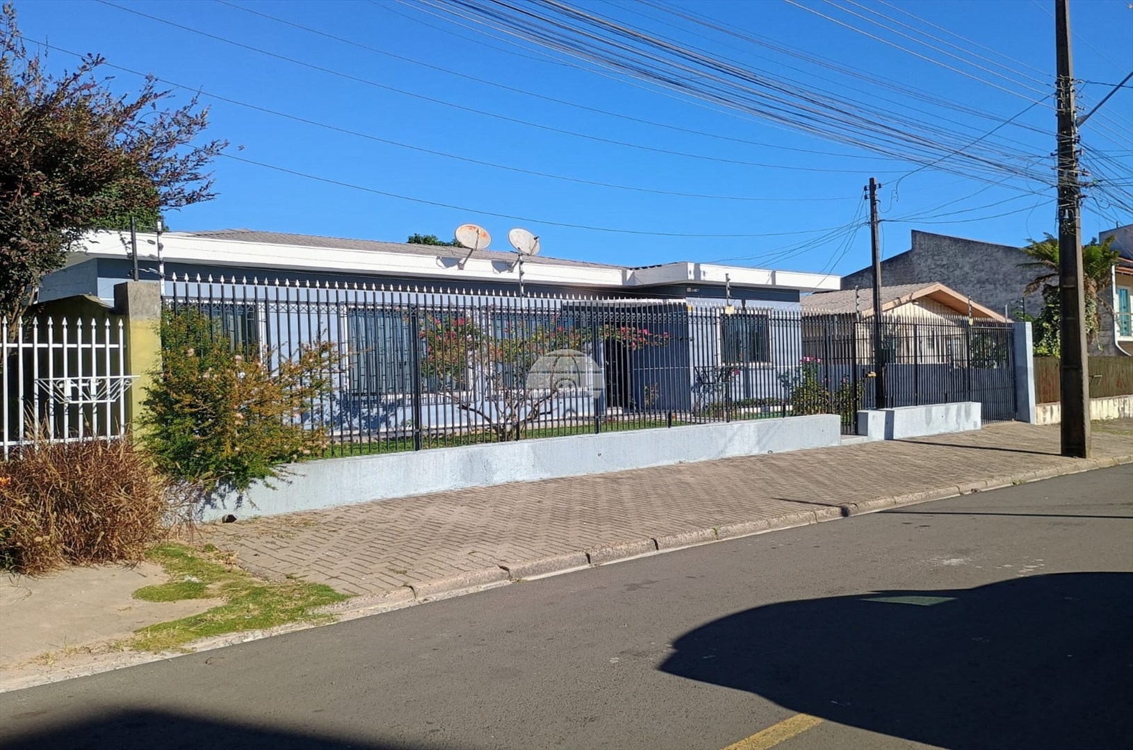 Casa à venda em Santana, Guarapuava — Portal Chave Fácil