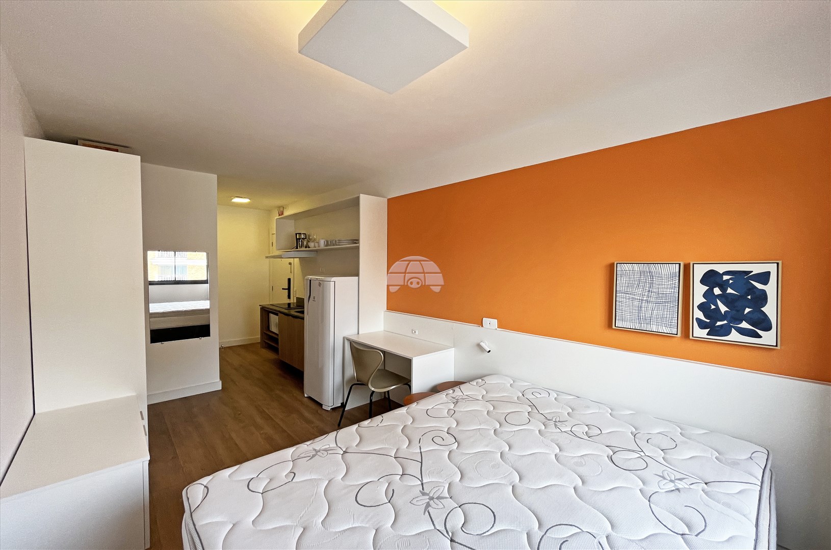 Apartamento para alugar em Novo Mundo, Curitiba — Imobiliária Razão