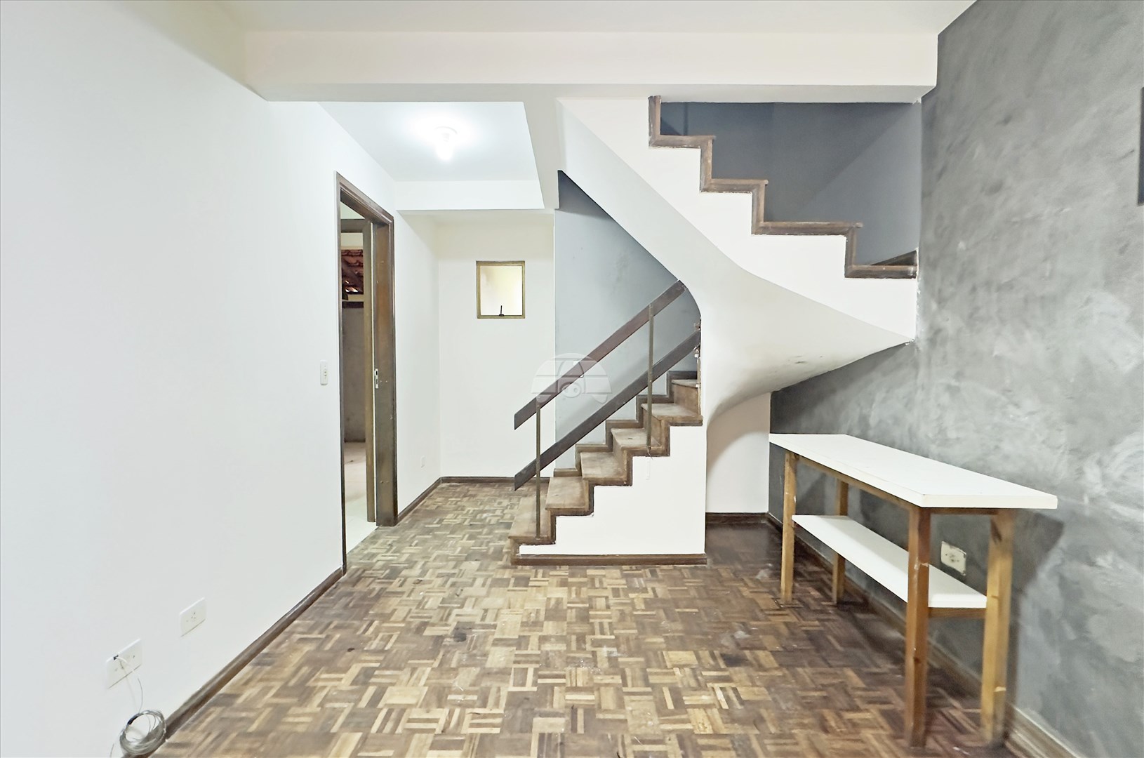 Casa para alugar em Santa Cândida, Curitiba — Portal Chave Fácil