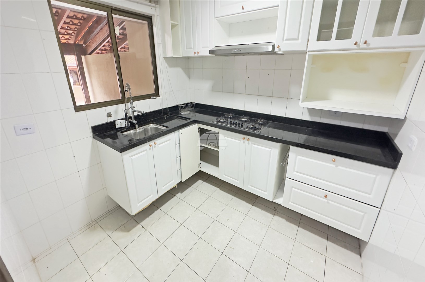 Casa para alugar em Santa Cândida, Curitiba — Portal Chave Fácil
