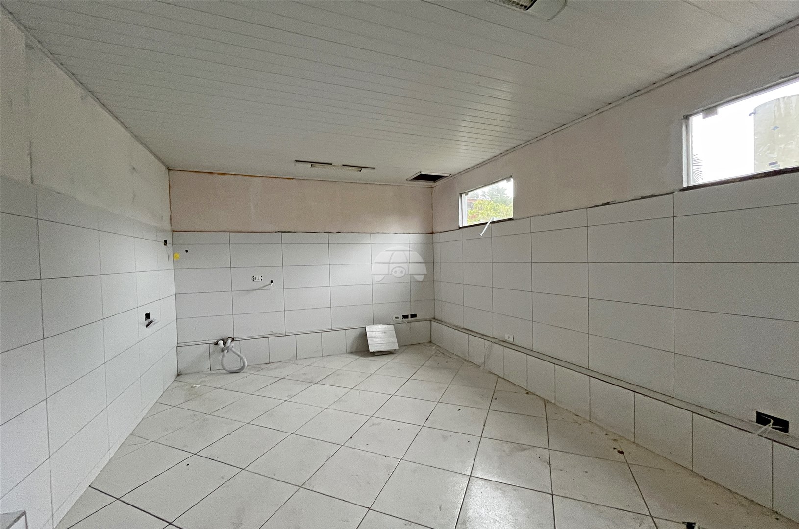 Sala/Conjunto Comercial para alugar em Pedro Moro, São José dos Pinhais — Portal Chave Fácil