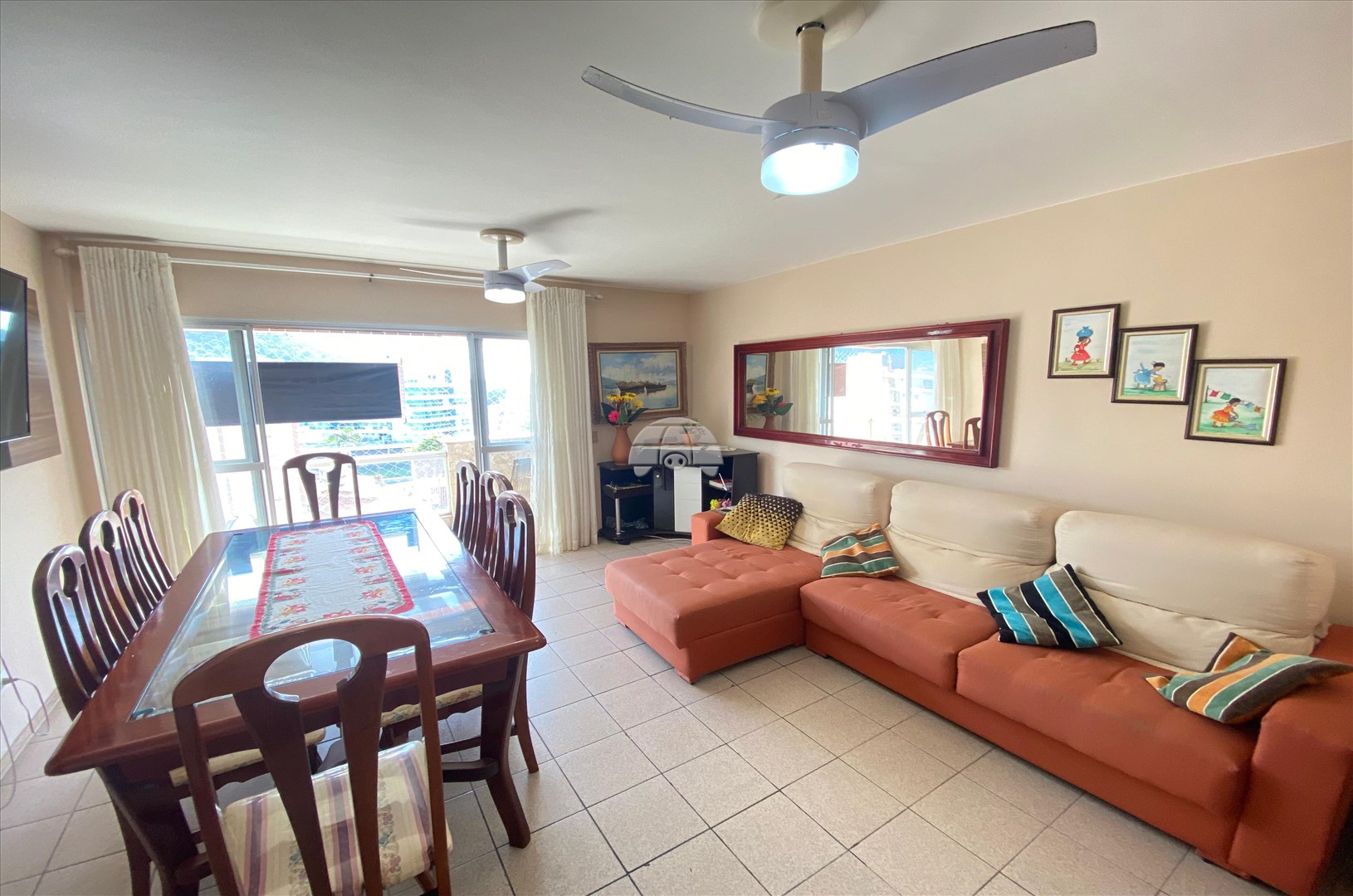 Apartamento à venda em Caioba, Matinhos — Portal Chave Fácil