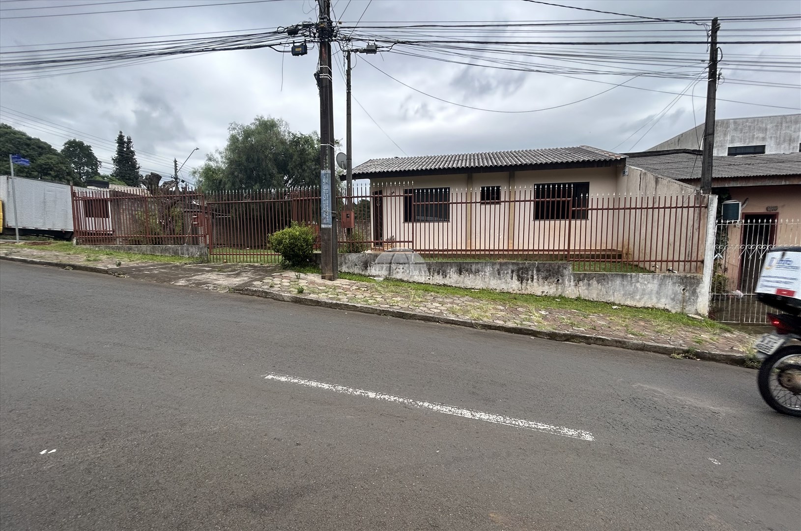 Casa à venda em Morro Alto, Guarapuava — Portal Chave Fácil