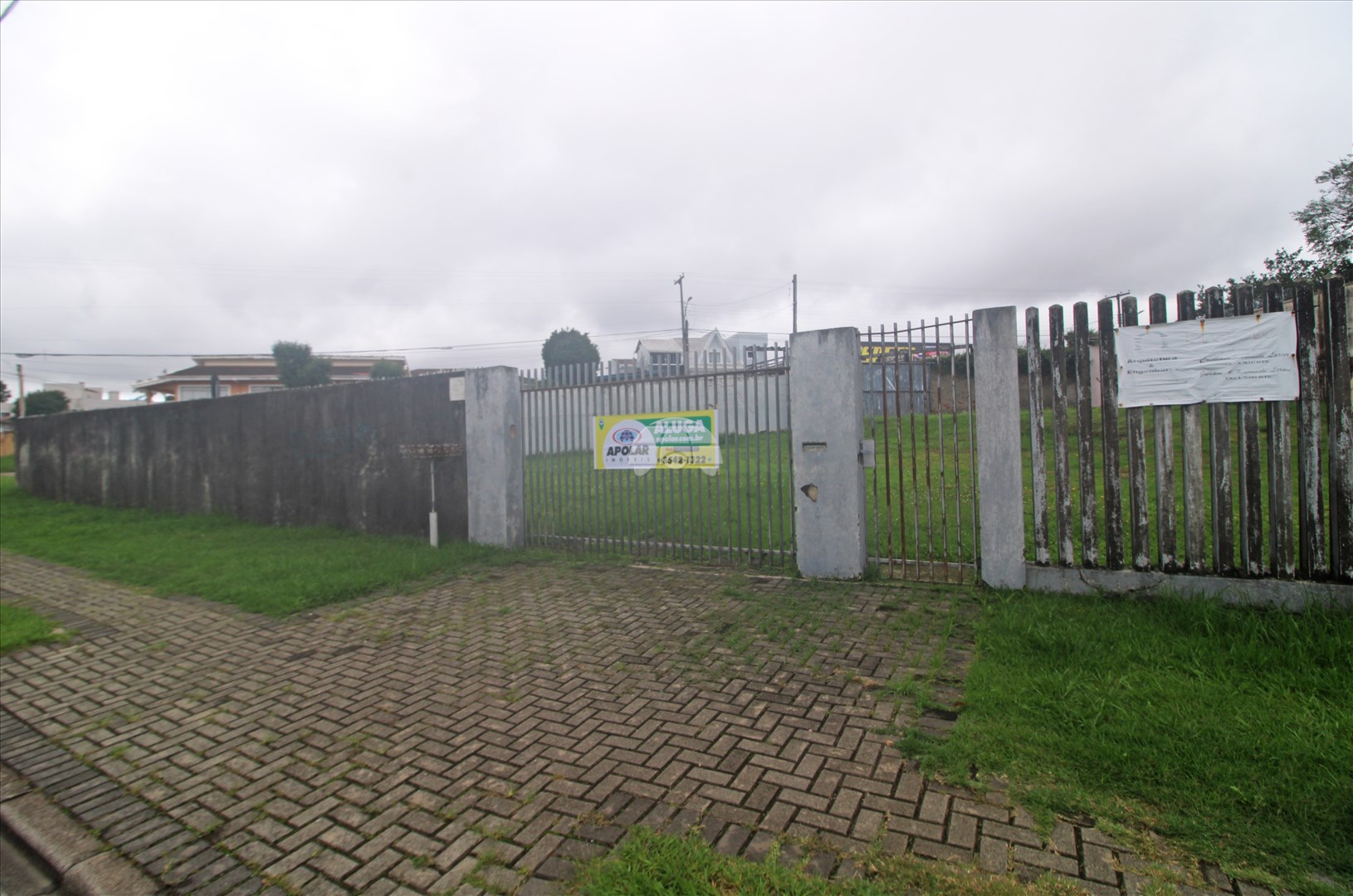 Terreno/Área para alugar em Portão, Curitiba — Portal Chave Fácil