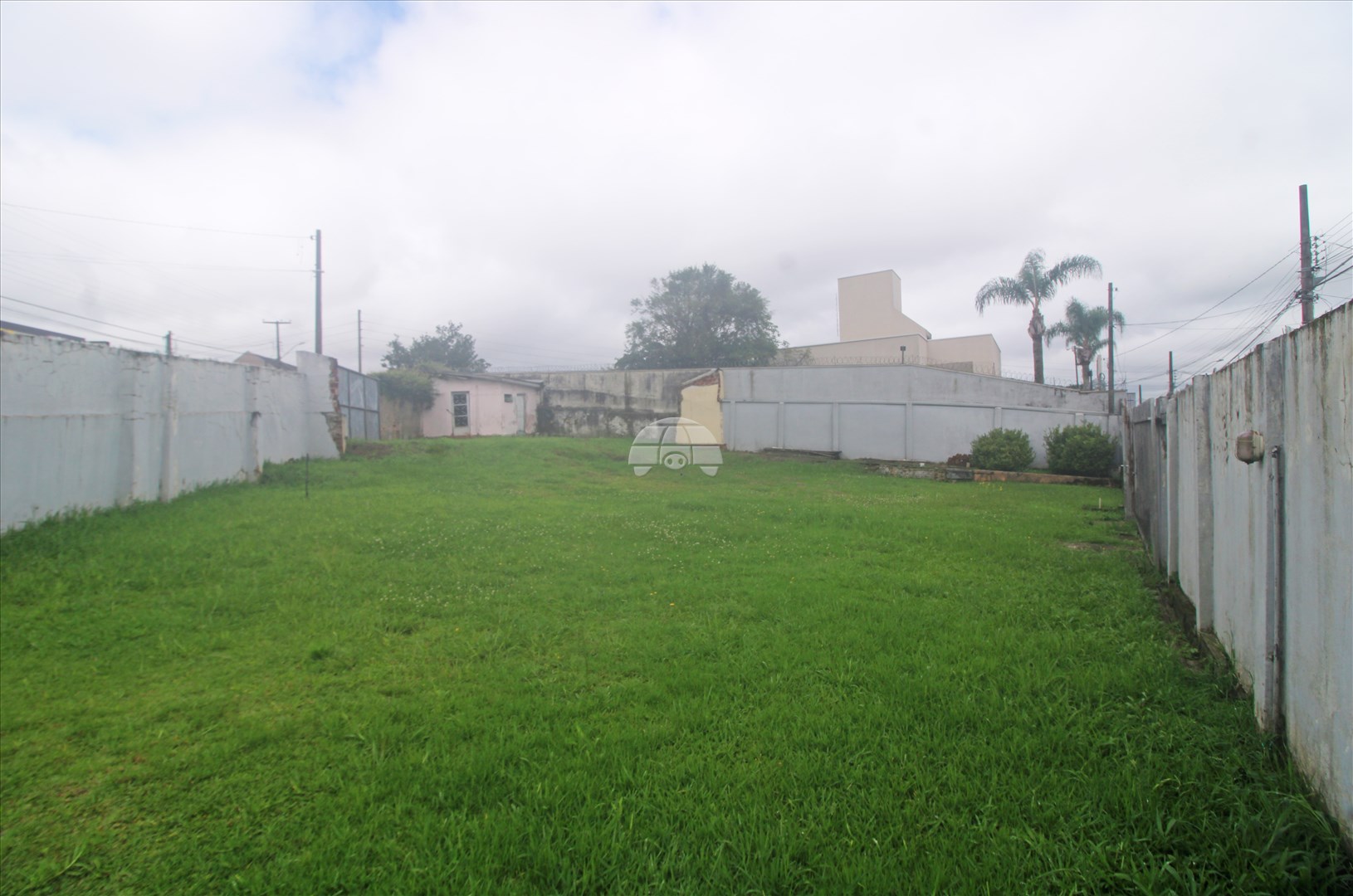 Terreno/Área para alugar em Portão, Curitiba — Portal Chave Fácil