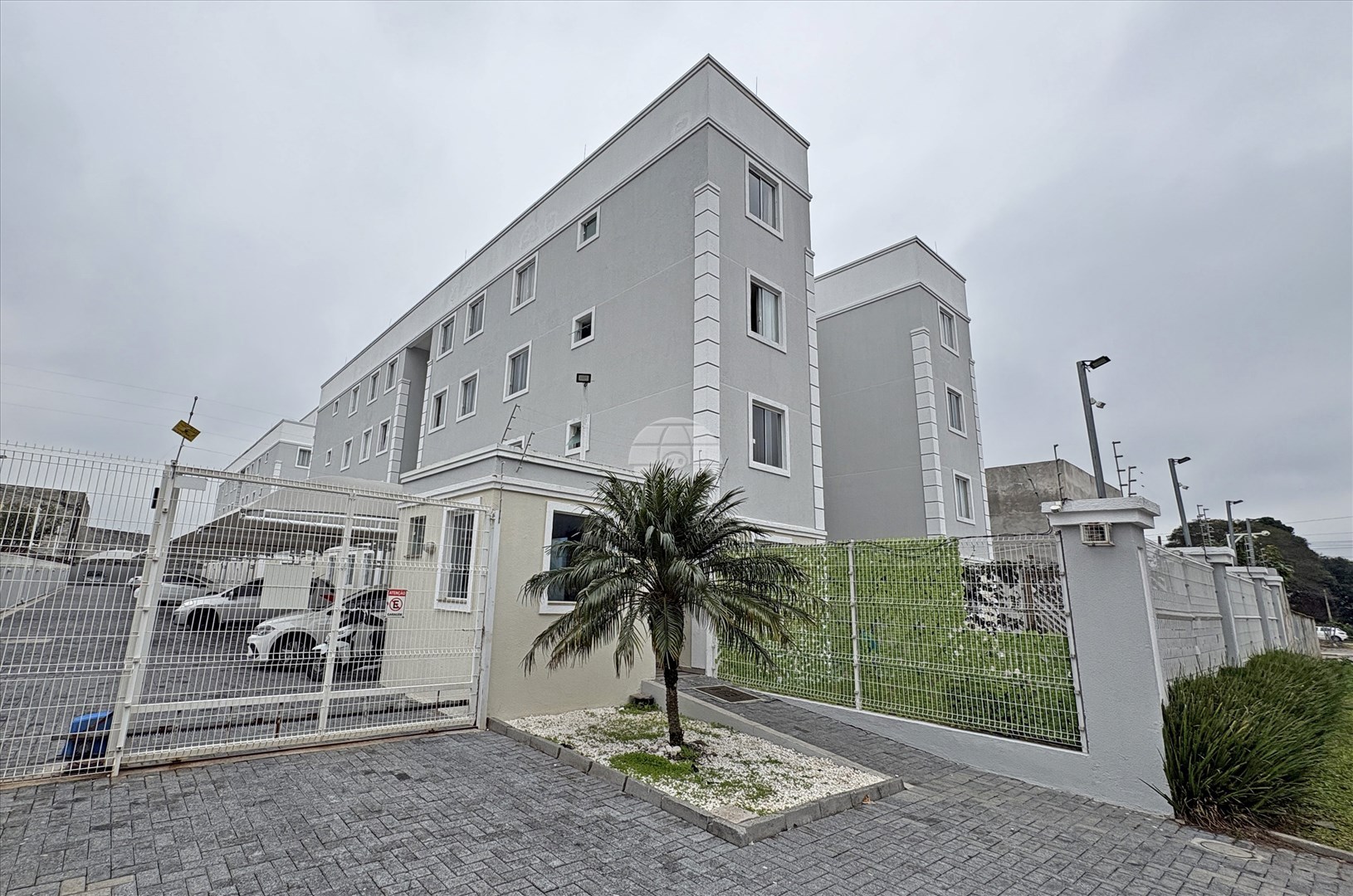 Apartamento para alugar em Vargem Grande, Pinhais — Portal Chave Fácil