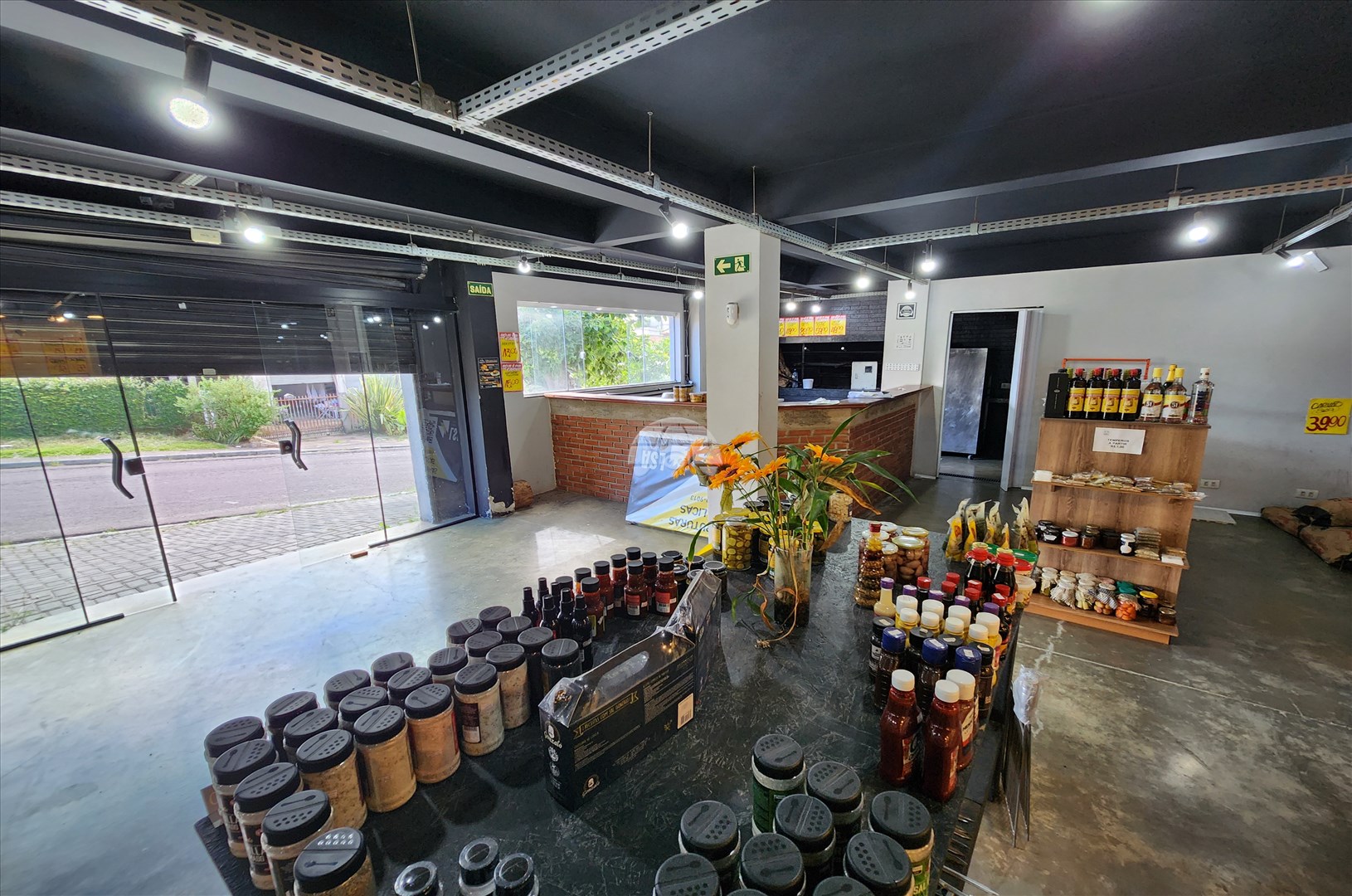 Sala/Conjunto Comercial para alugar em Monza, Colombo — Portal Chave Fácil