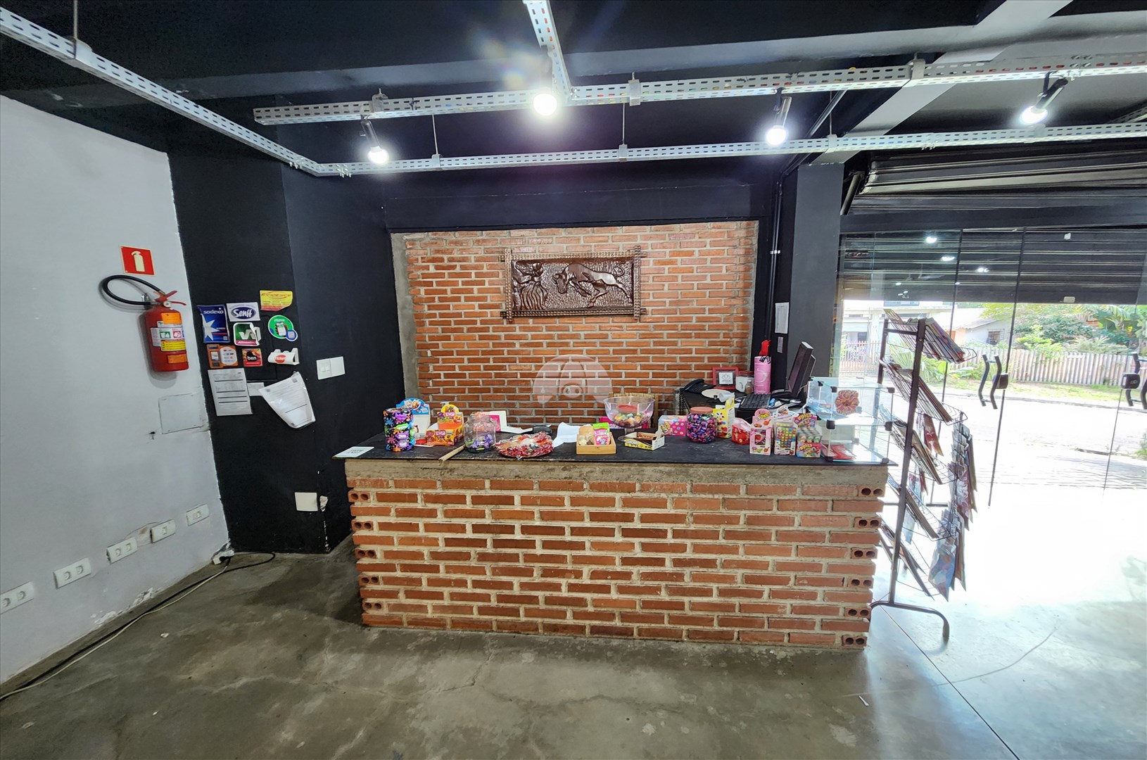 Sala/Conjunto Comercial para alugar em Monza, Colombo — Portal Chave Fácil