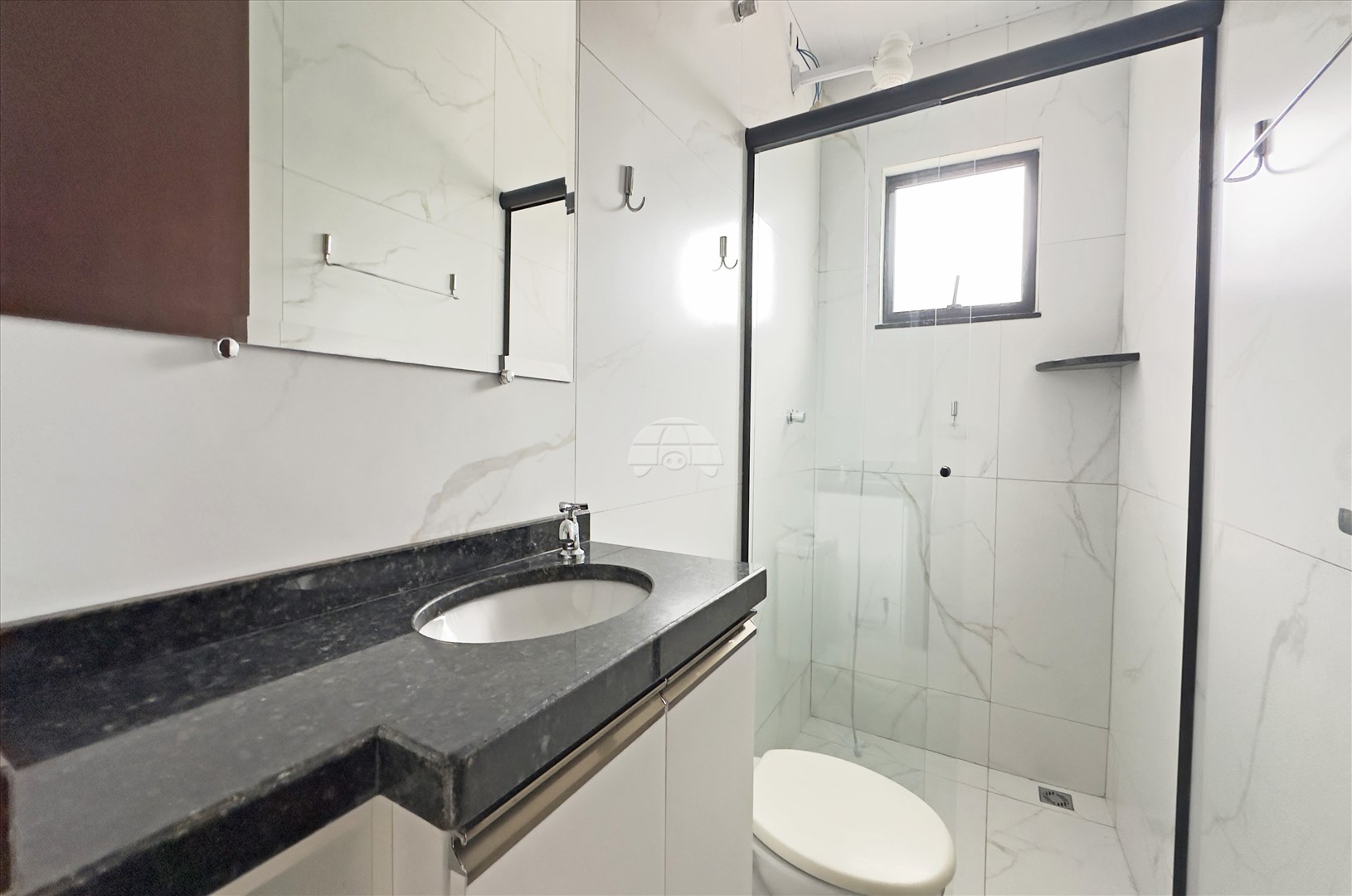 Kitnet para alugar em Jardim Guarujá, Colombo — Portal Chave Fácil