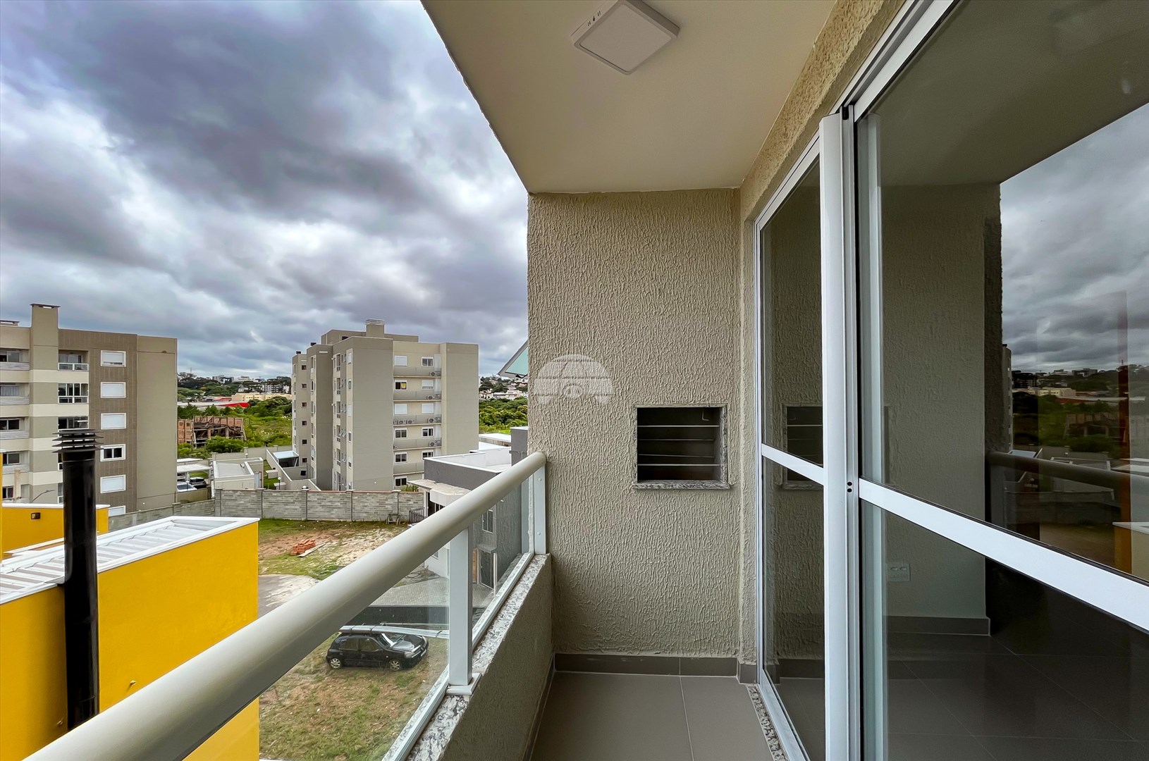 Apartamento para alugar em Bacacheri, Curitiba — Imóveis em Curitiba - Jamaica Imóveis