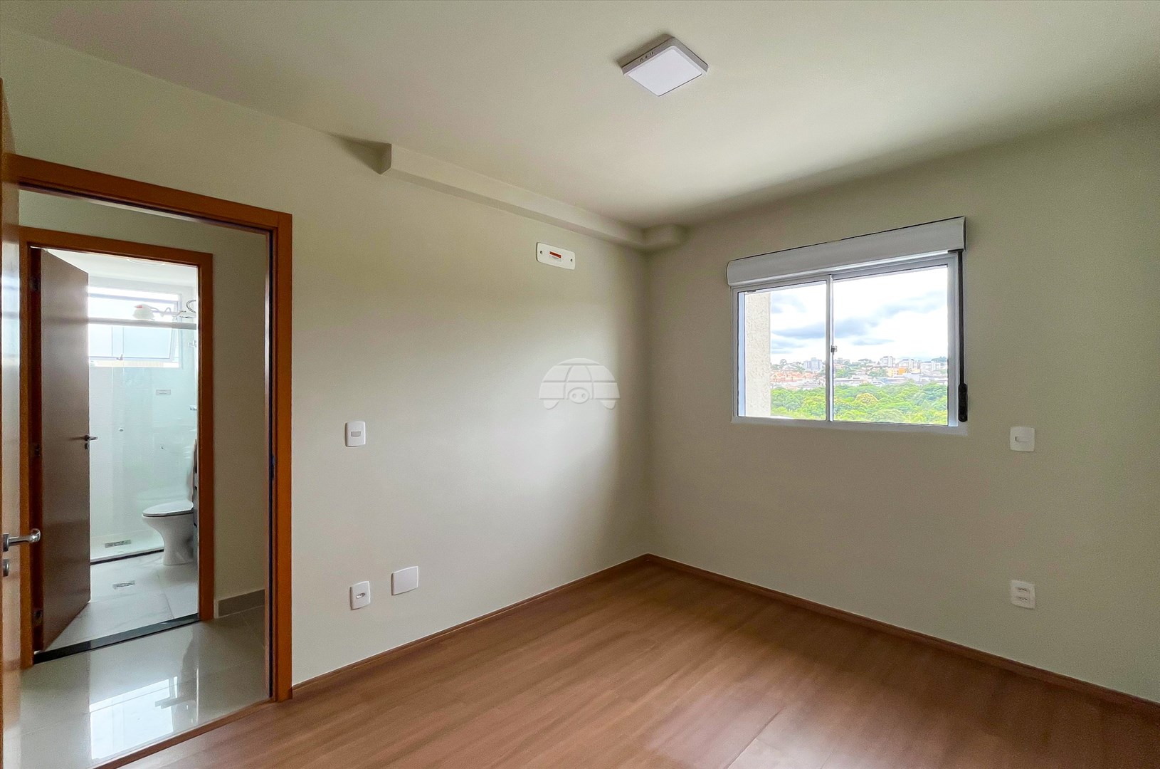 Apartamento para alugar em Bacacheri, Curitiba — Imóveis em Curitiba - Jamaica Imóveis