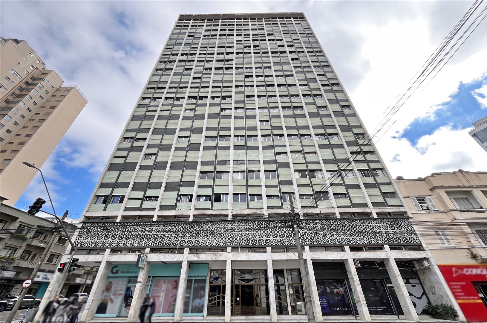 Apartamento Residencial para Locação no Bairro Centro ref. 107496 (1 / 10)