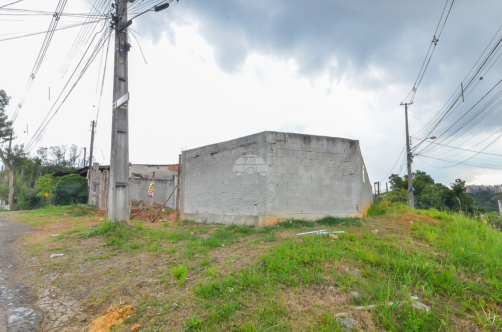 Terreno/Área à venda em Campina Do Siqueira, Curitiba — MAFI ADMINISTRADORA DE IMOVEIS LTDA