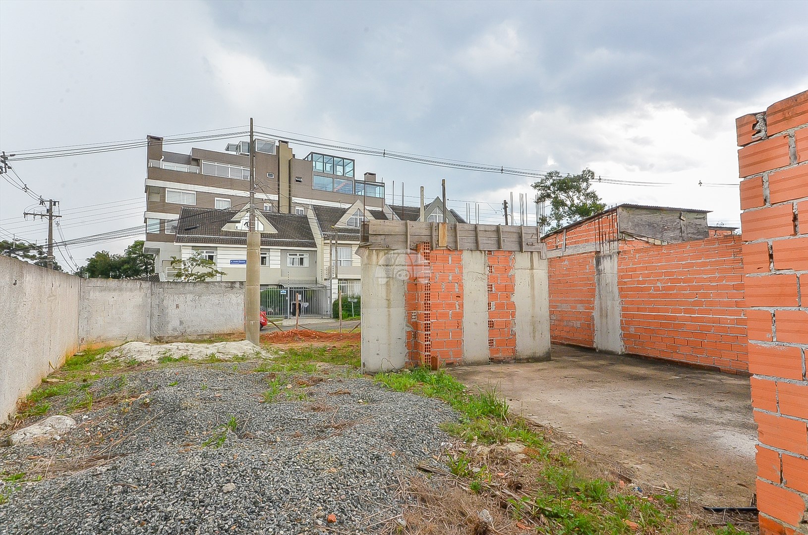 Terreno/Área à venda em Campina Do Siqueira, Curitiba — MAFI ADMINISTRADORA DE IMOVEIS LTDA