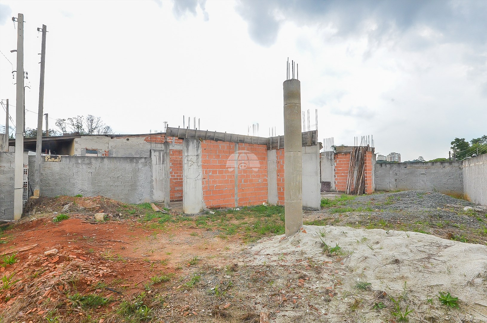 Terreno/Área à venda em Campina Do Siqueira, Curitiba — MAFI ADMINISTRADORA DE IMOVEIS LTDA