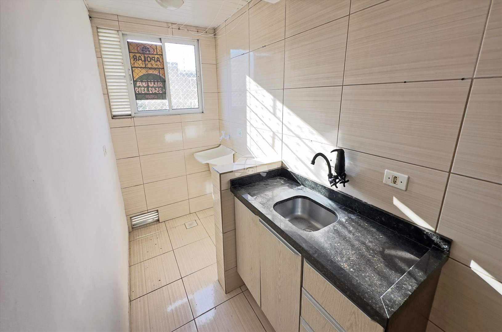 Apartamento para alugar em Rio Verde, Colombo — Portal Chave Fácil