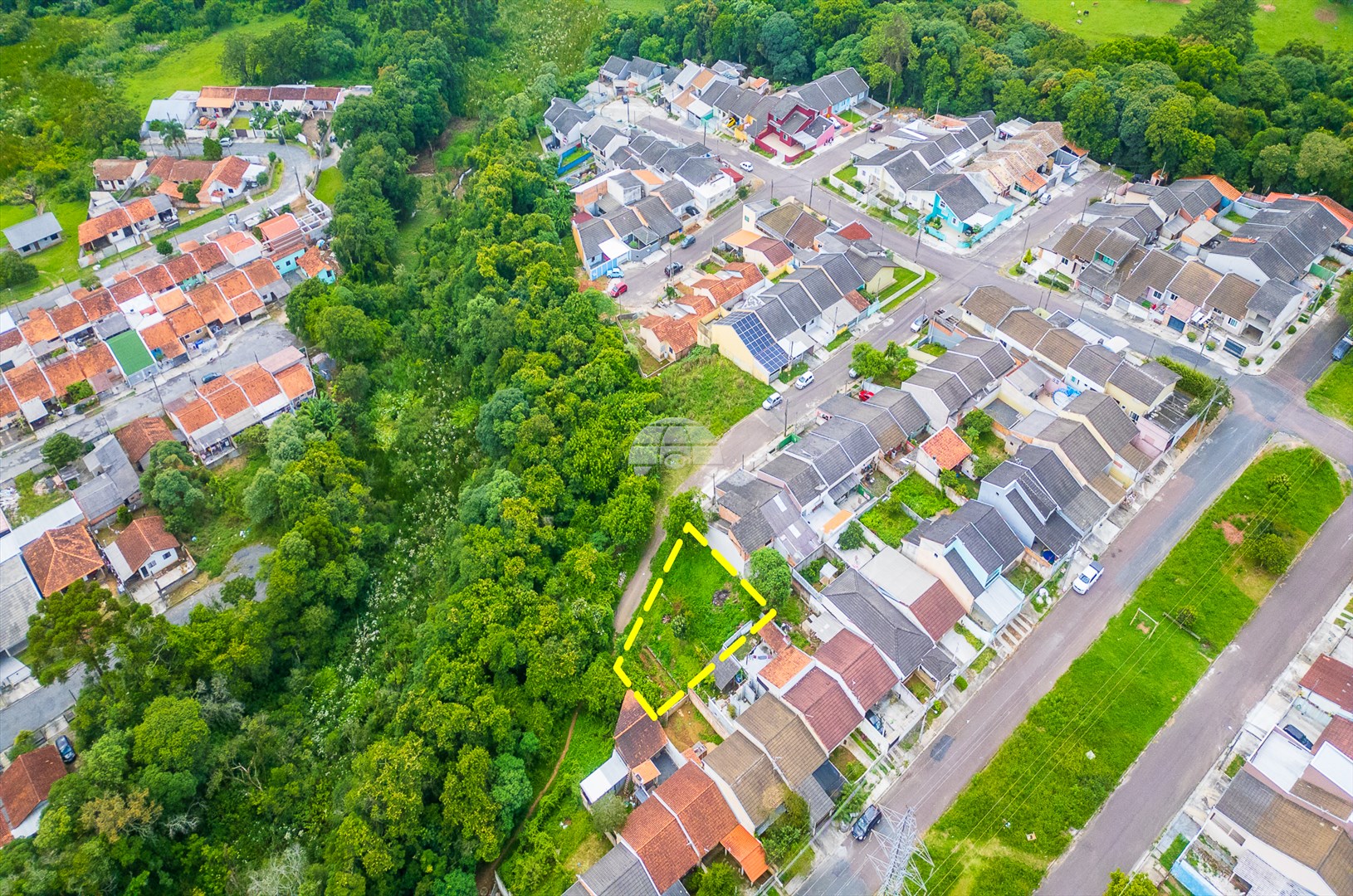 Terreno/Área à venda em Jardim Cristo Rei, Campo Largo — MAFI ADMINISTRADORA DE IMOVEIS LTDA
