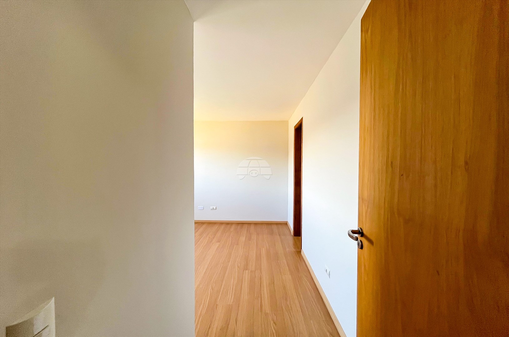 Casa para alugar em Abranches, Curitiba — Kondor Imóveis: Imobiliária em Curitiba | Uma imobiliária pra você